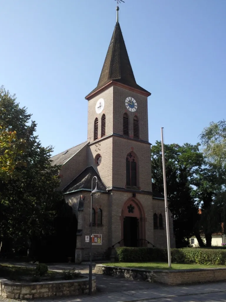 Photo showing: Maxhütte, Evangelische Segenskirche