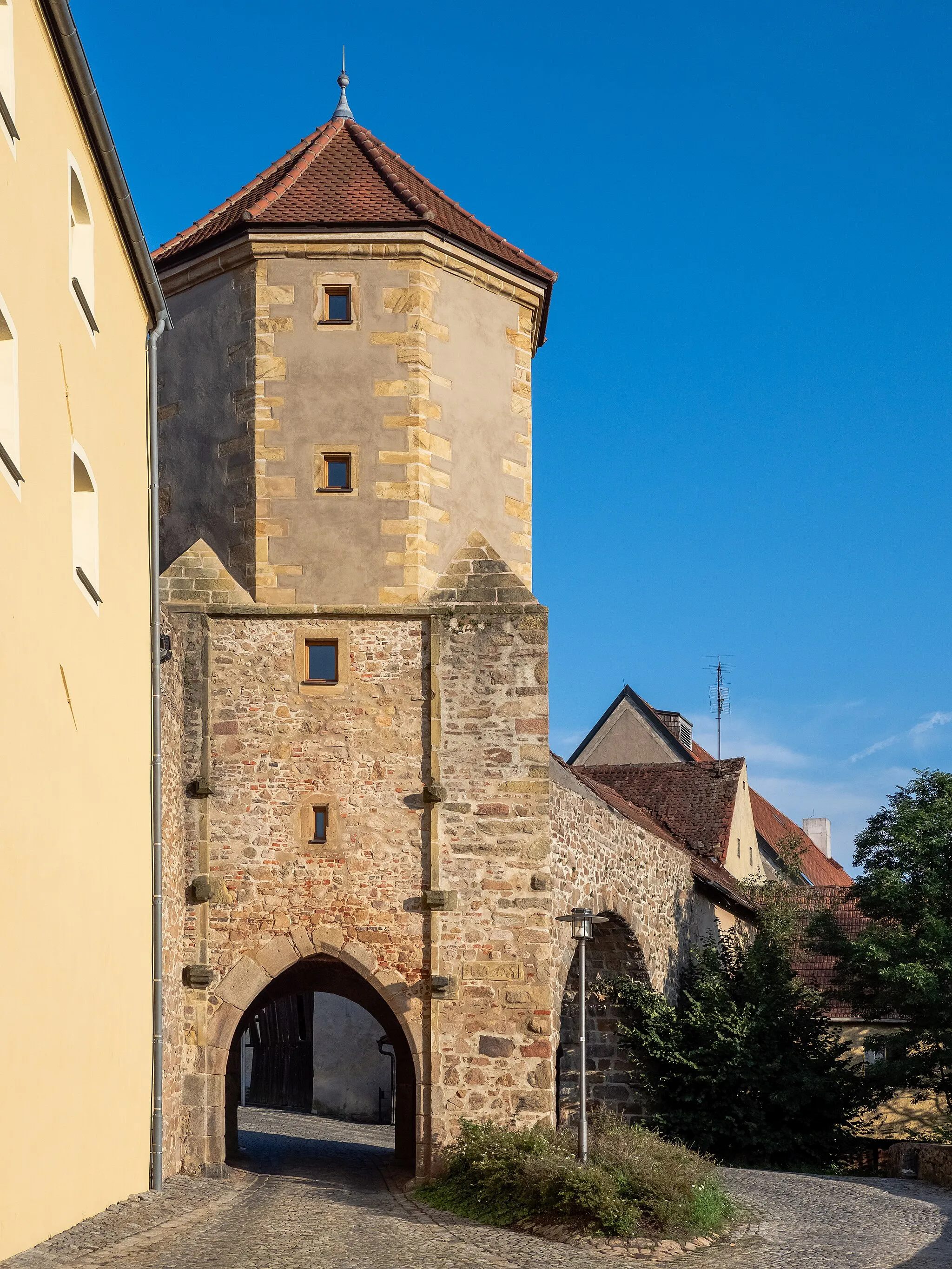 Photo showing: The upper gate in Nabburg from the northwest