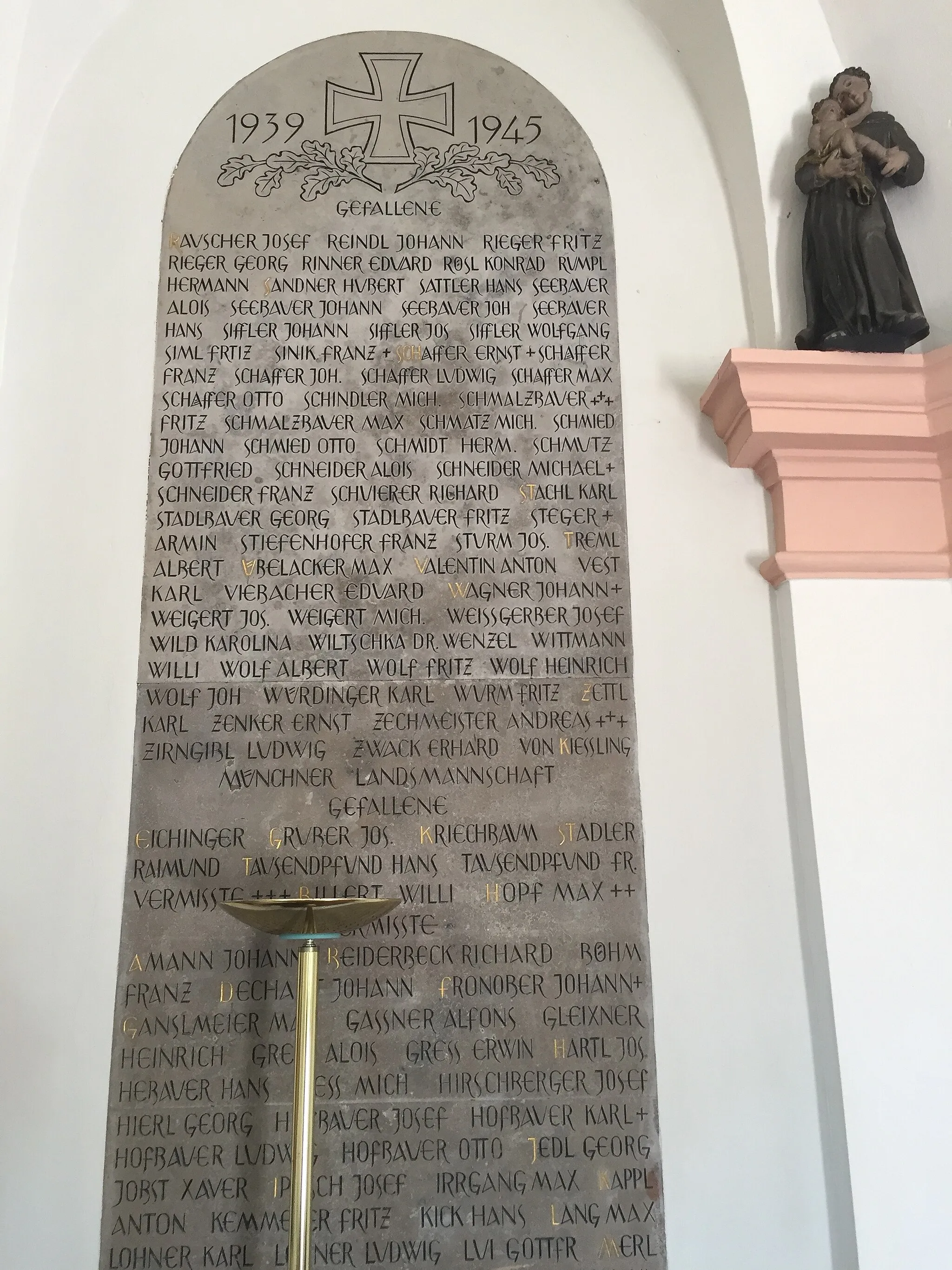 Photo showing: un regard sur la Seconde guerre à la chapelle de Regenstauf