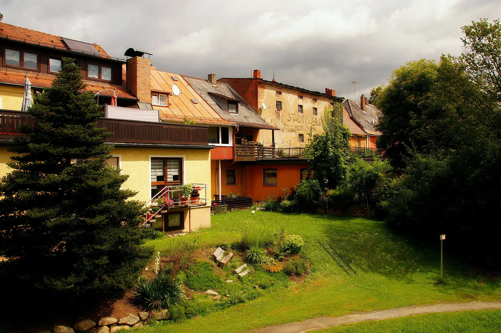 Photo showing: Rötz

Blick über die Brücke