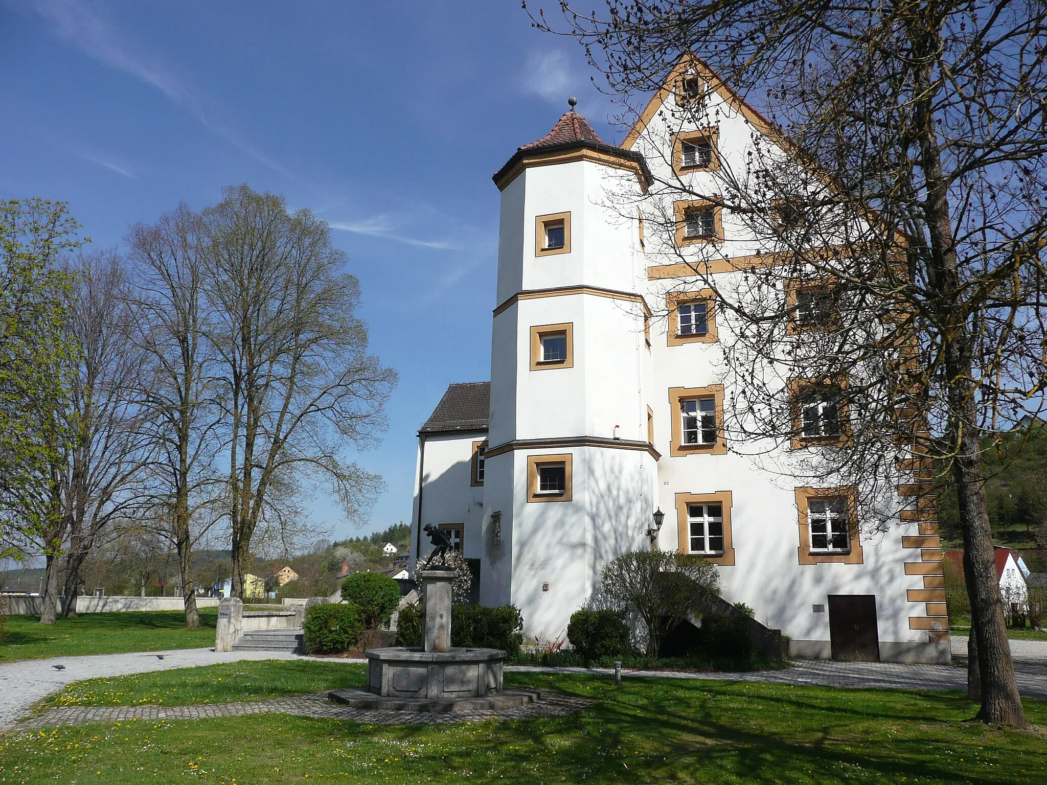 Photo showing: Oberes Schloss Rathaus Schmidmühlen