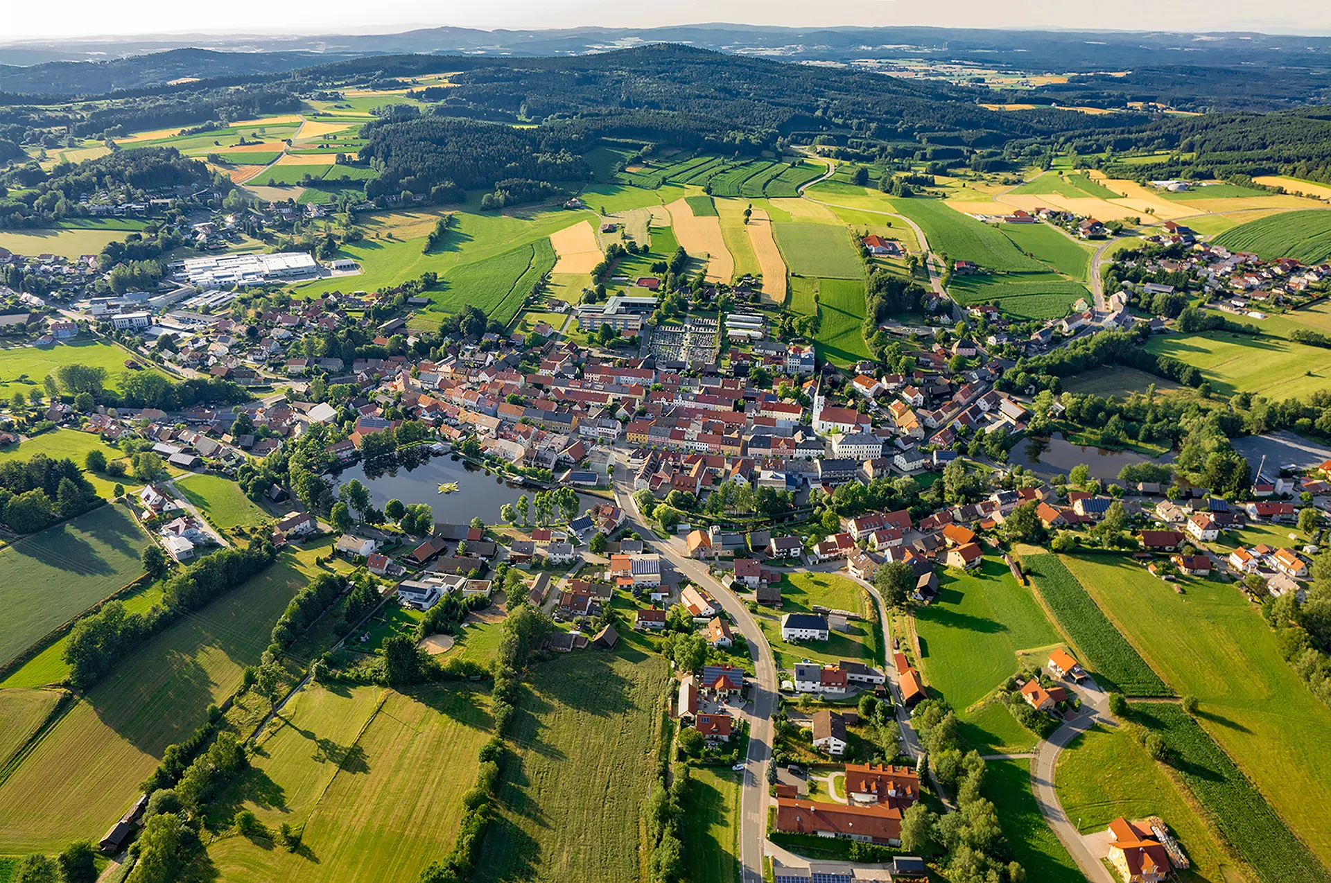 Photo showing: Aufnahme von der Weidinger Straße nach Nordwesten