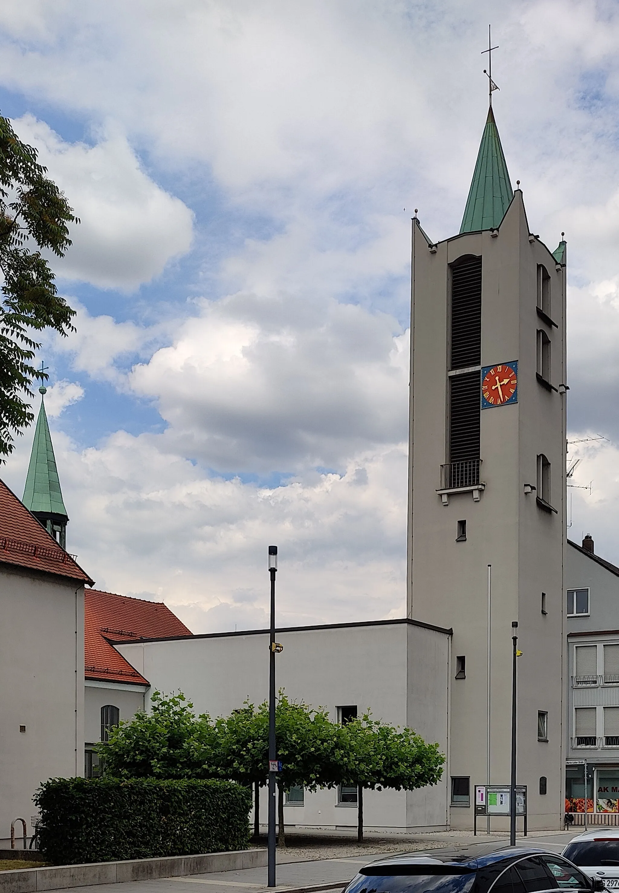 Photo showing: Evangelisch-lutherische Erlöserkirche Schwandorf, Oberpfalz, Bayern, Deutschland