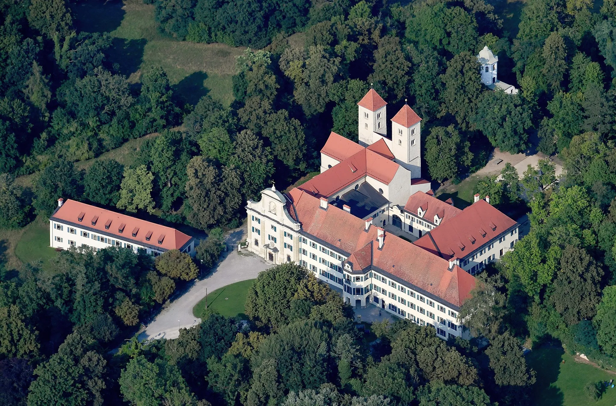 Photo showing: Aerial image of the Prüfening Abbey (view from the southwest)