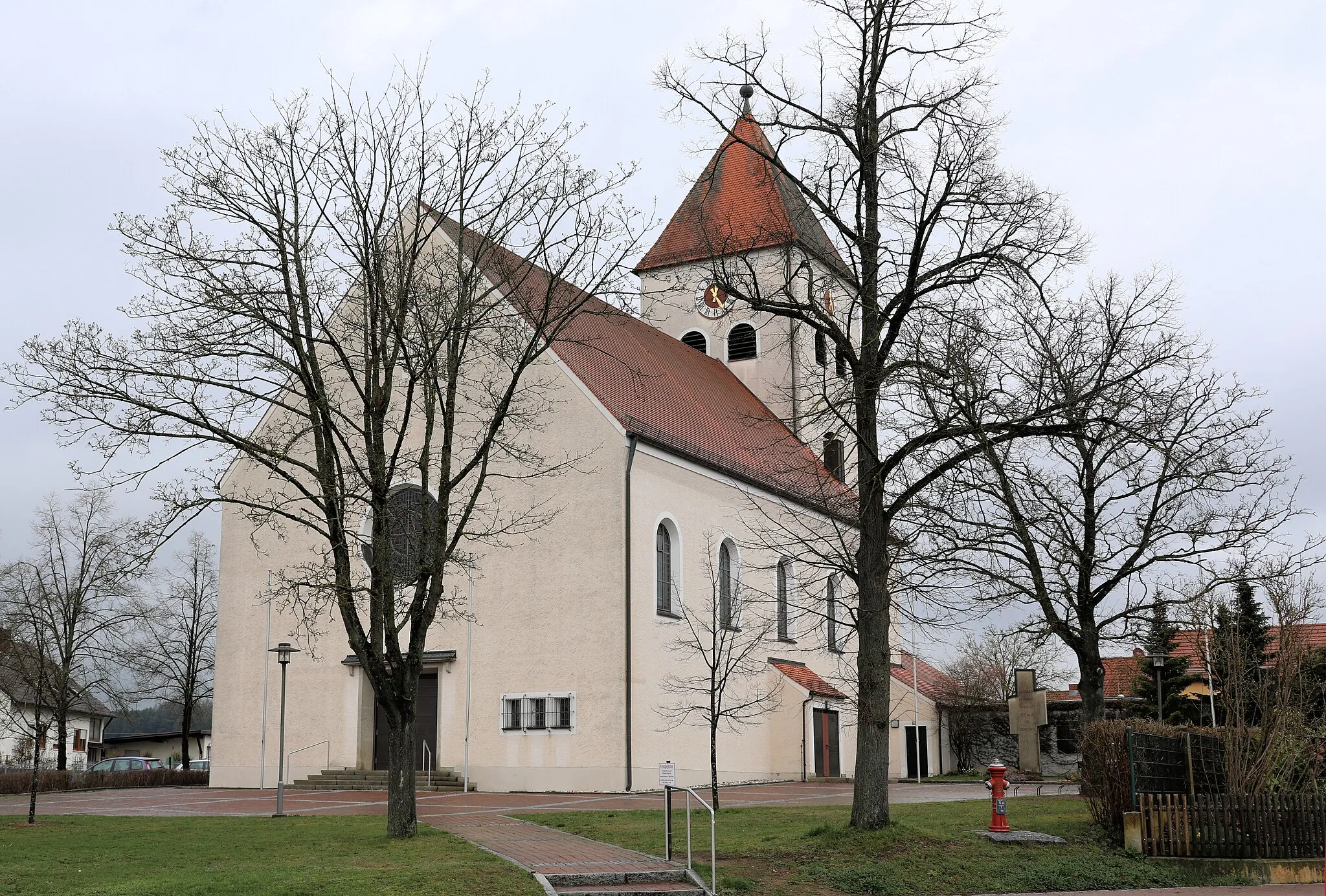 Photo showing: Kirche St. Barbara in Stulln, Landkreis Schwandorf, Oberpfalz, Bayern