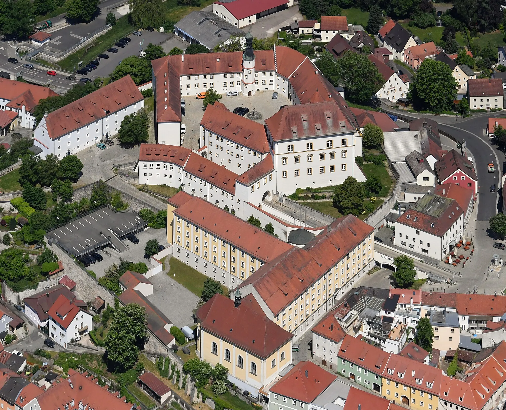 Photo showing: Aerial image of Burg Sulzbach (view from the southeast)