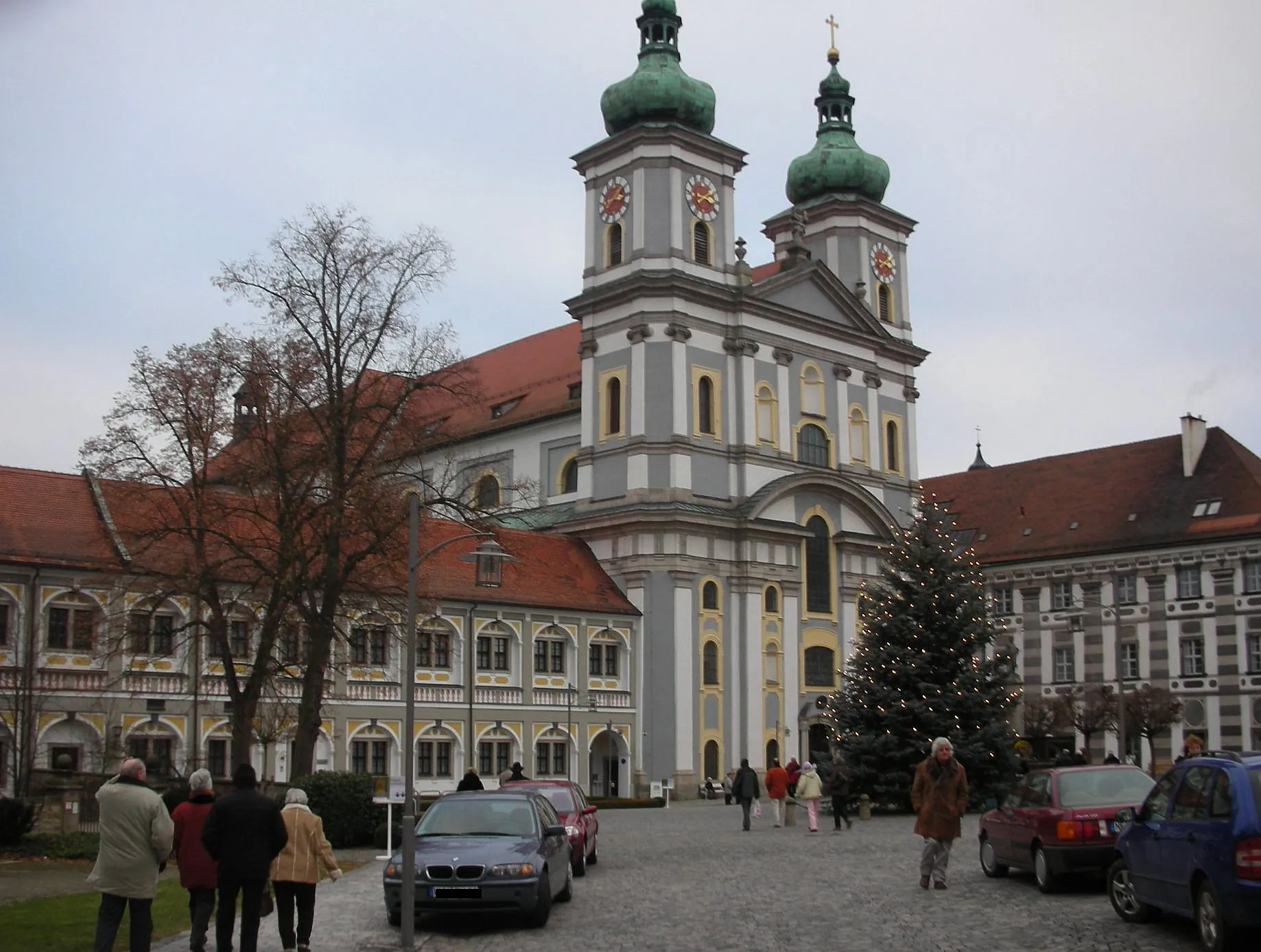 Photo showing: Vorderansicht der Basilika Waldsassen