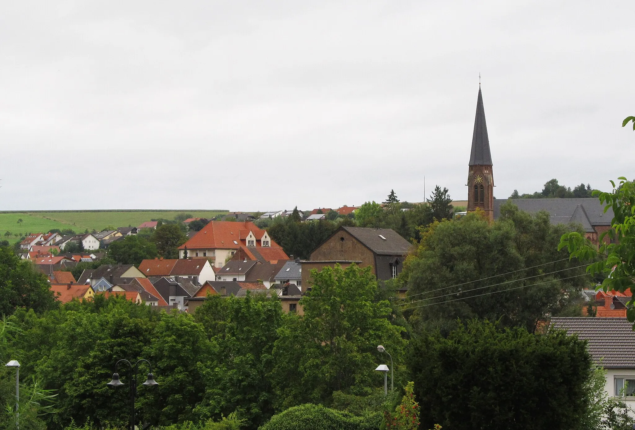 Photo showing: Blick auf Contwig, Kreis Südwestpfalz, Rheinland-Pfalz