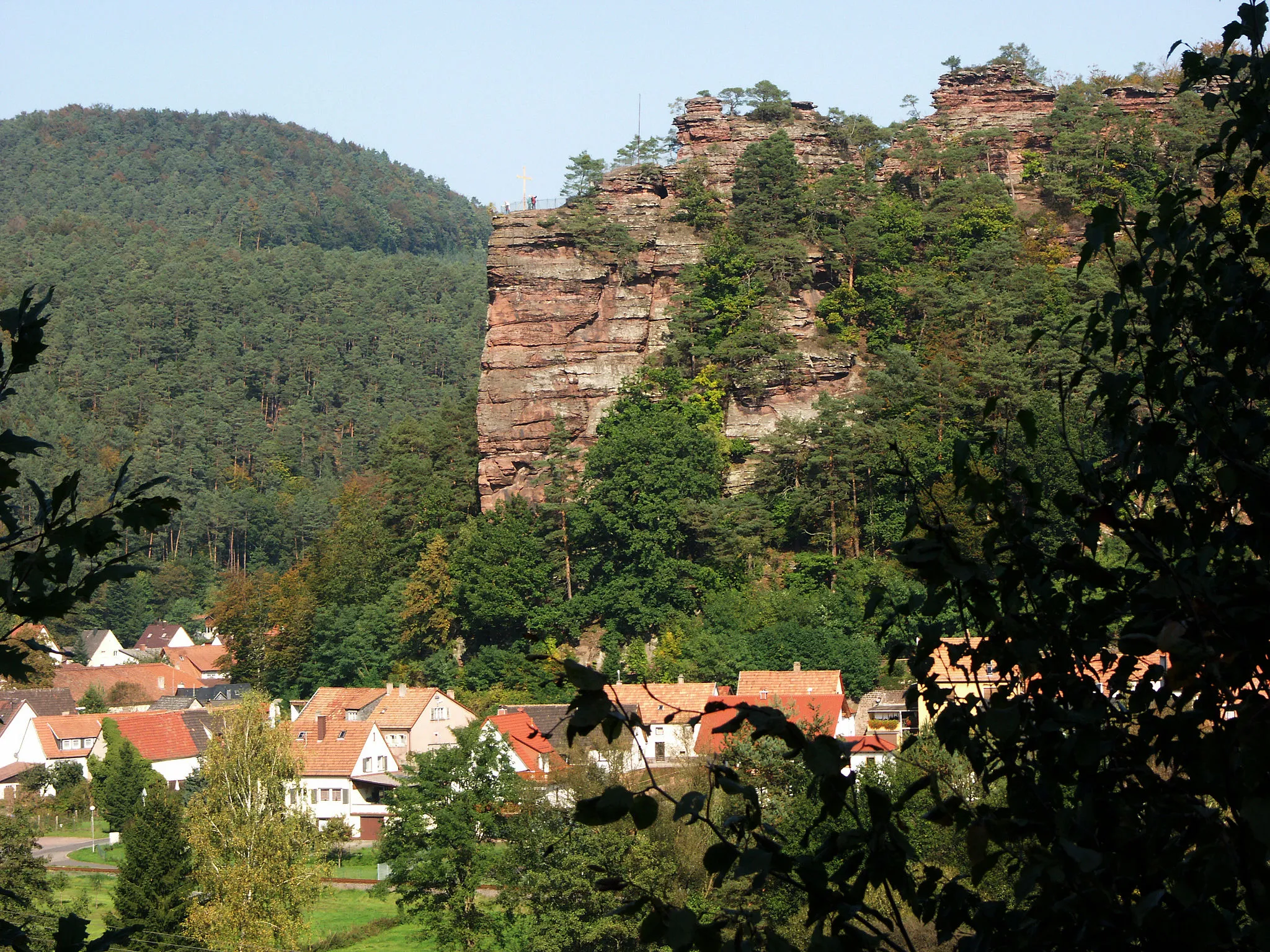 Photo showing: Deutschland, Rheinland-Pfalz, Dahn, Jungfernsprung.