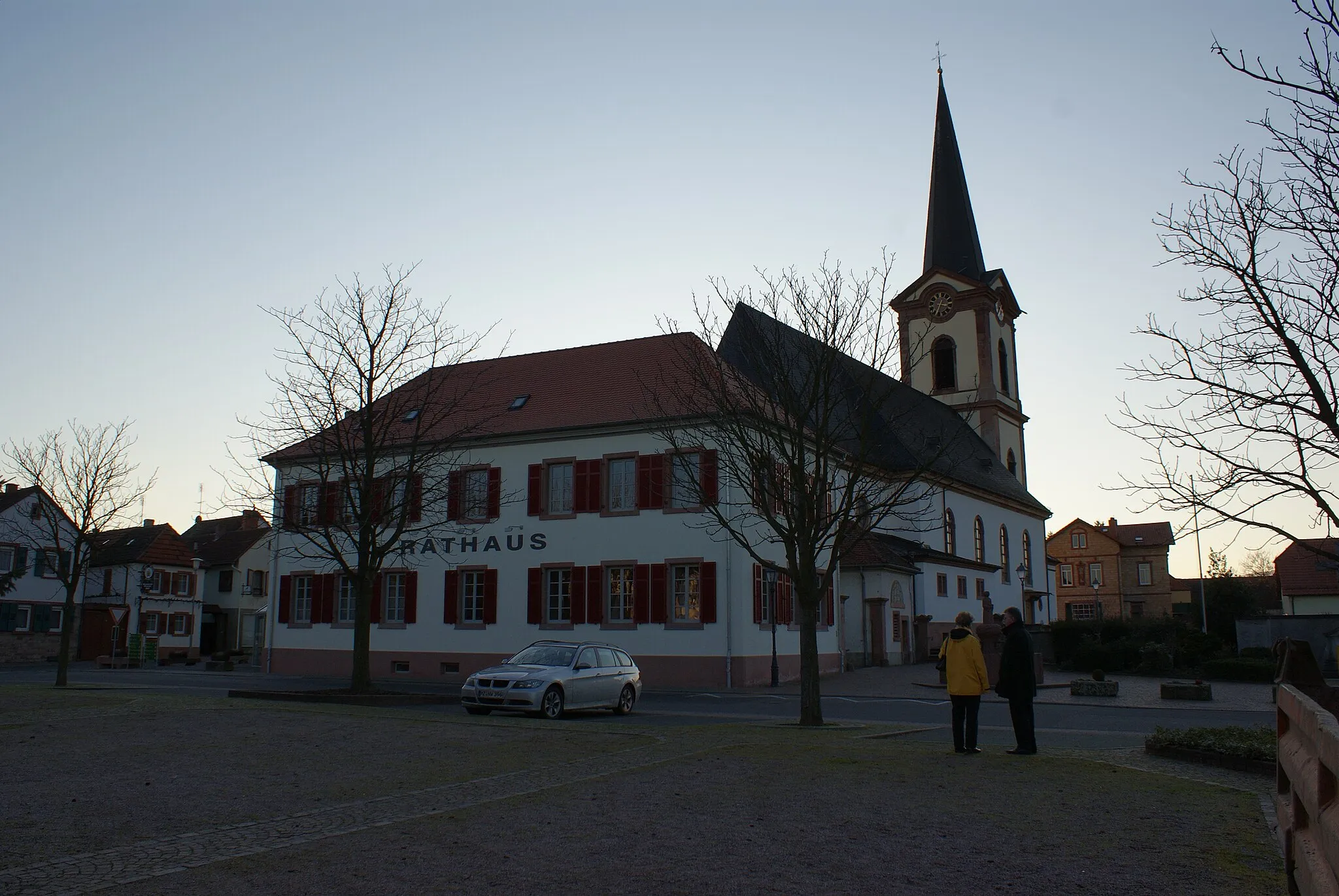 Photo showing: cityhall edesheim