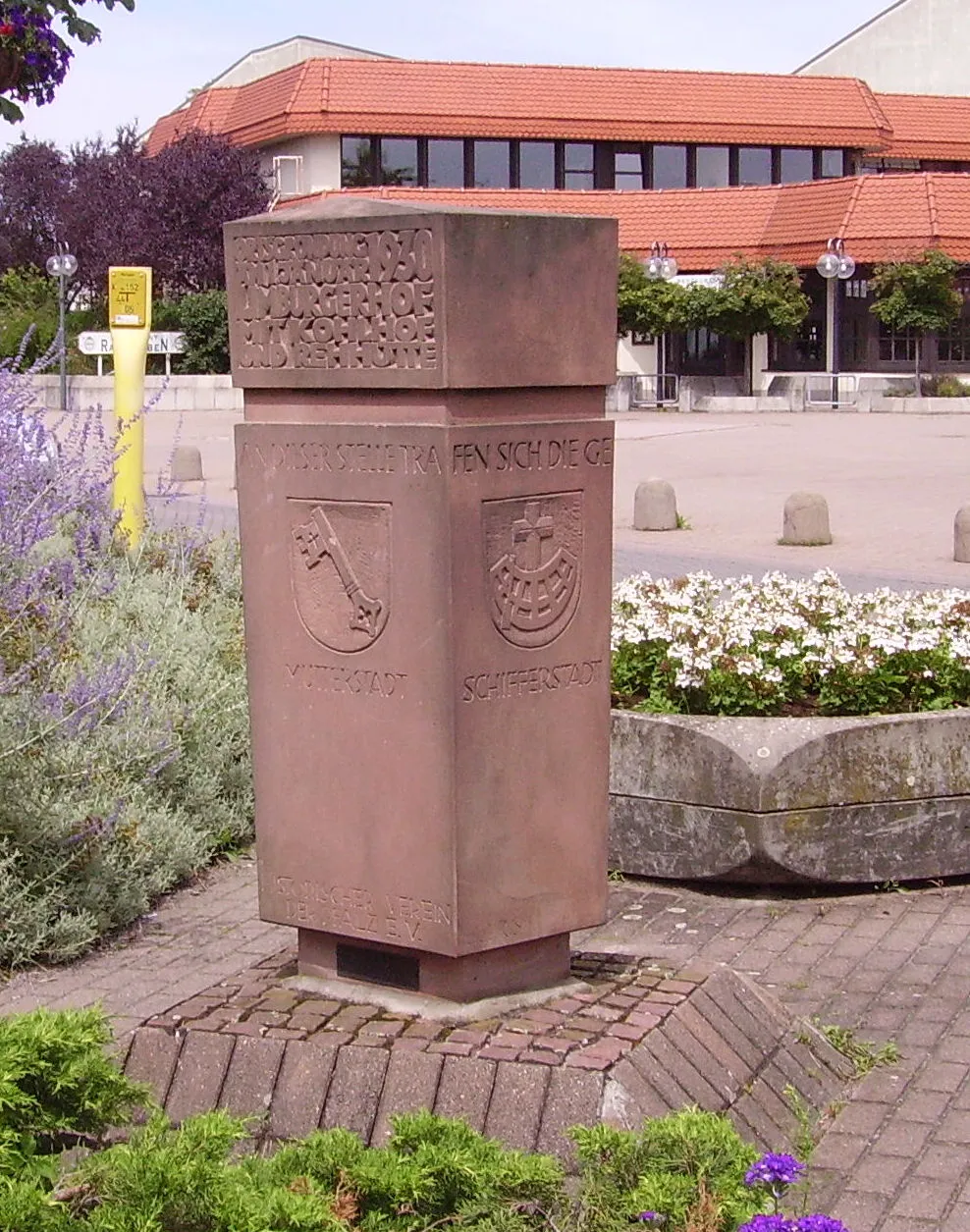 Photo showing: view of Limburgerhof, Germany