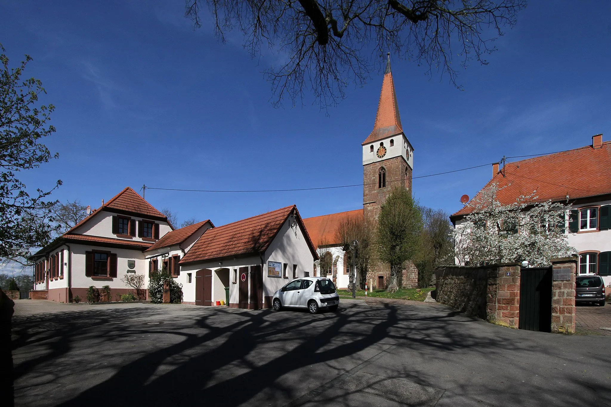 Photo showing: Protestant church in Minfeld.