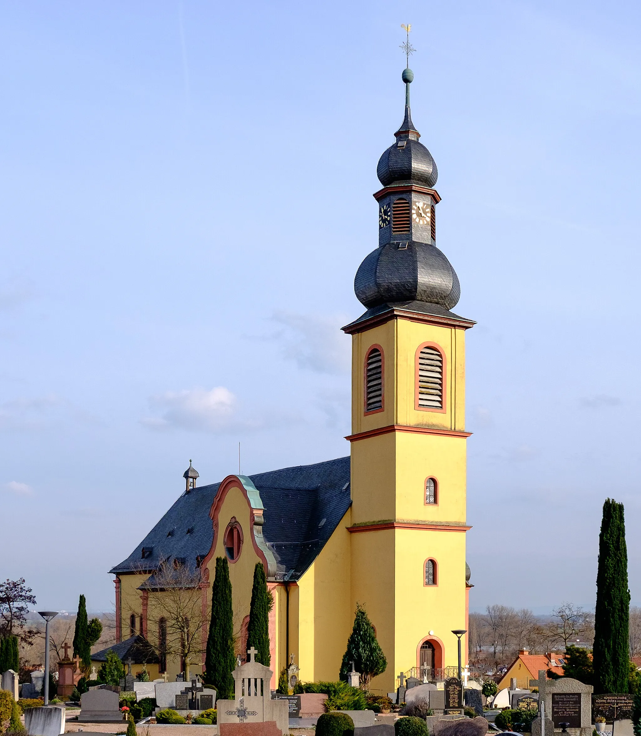 Photo showing: Katholische Pfarrkirche St. Gereon in Nackenheim