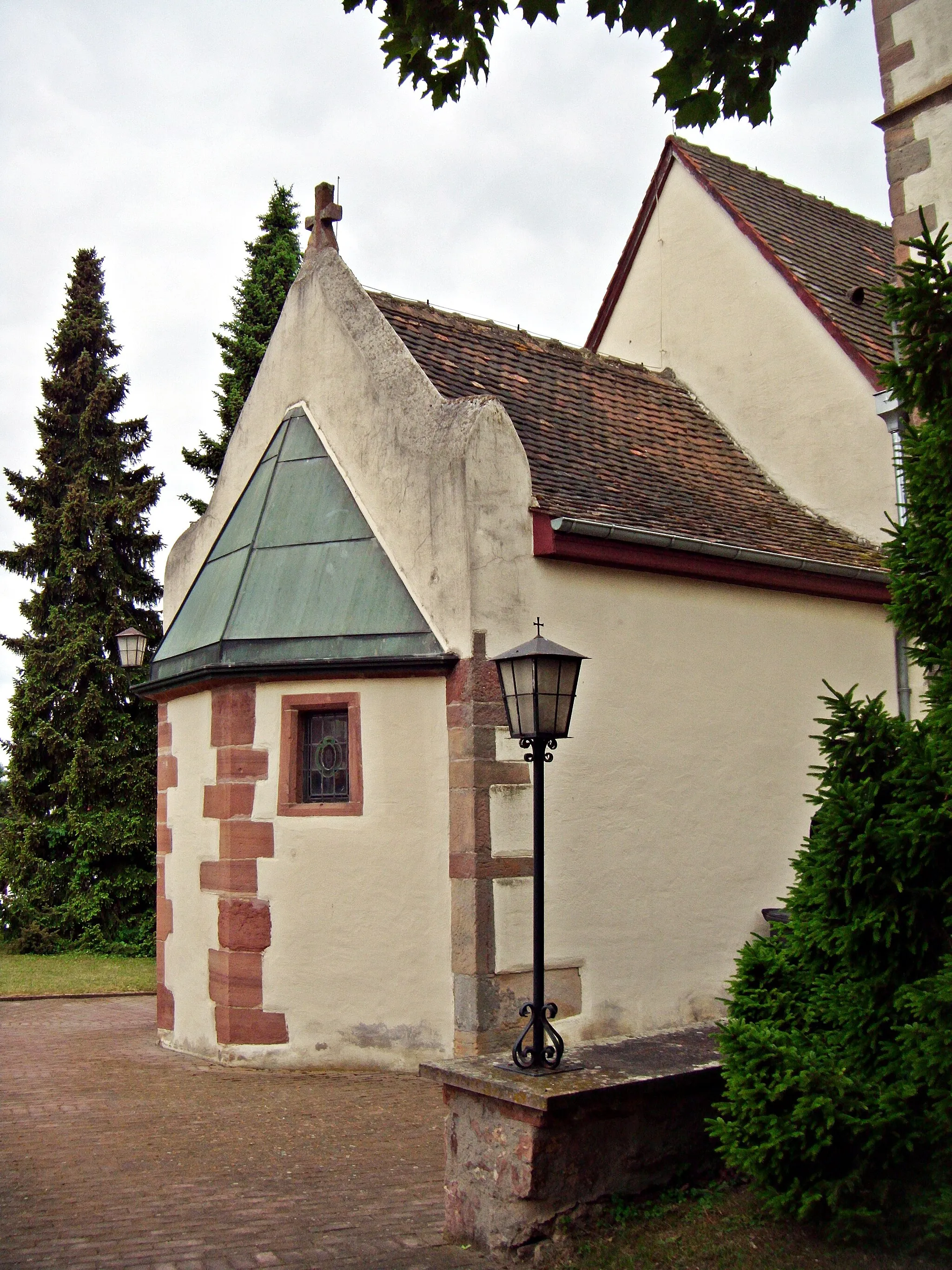 Photo showing: Ebertsheim-Rodenbach Prot. Kirche Chor