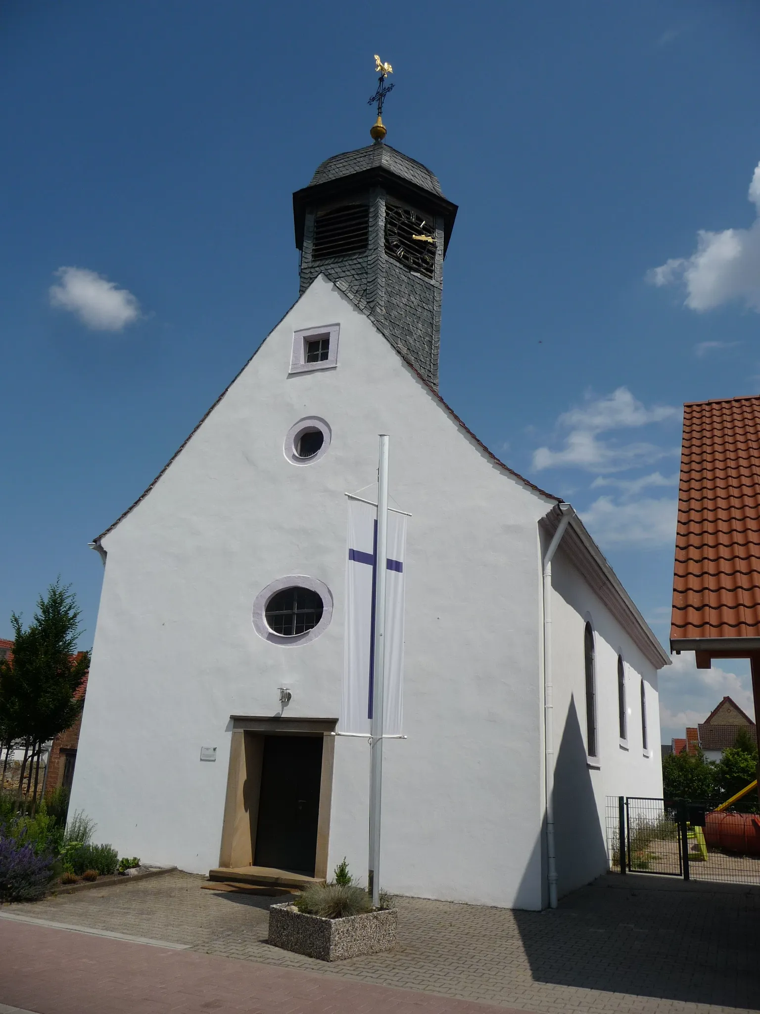 Photo showing: Kirche in Rödersheim-Gronau, Rheinland-Pfalz