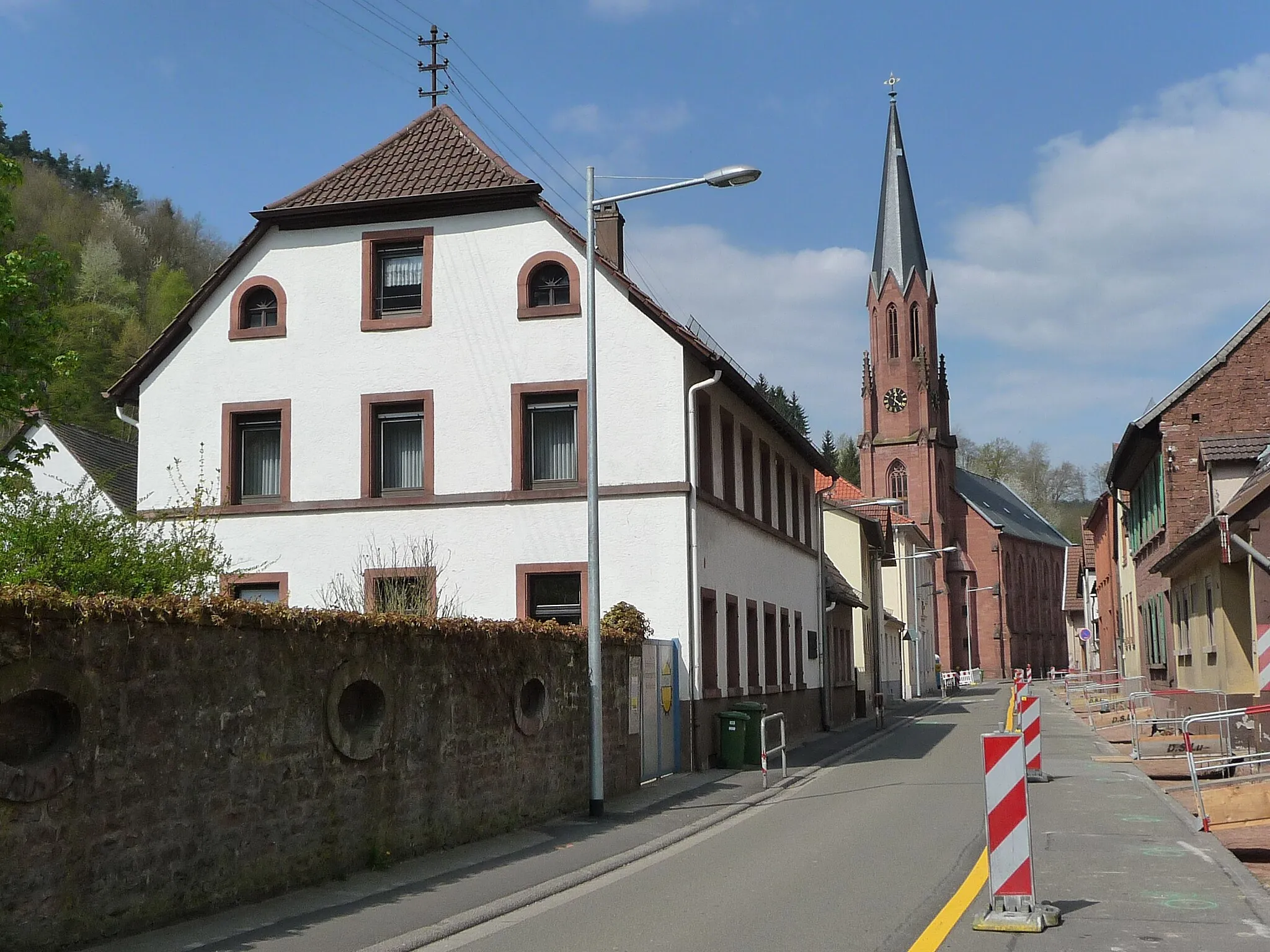 Photo showing: Weidenthal