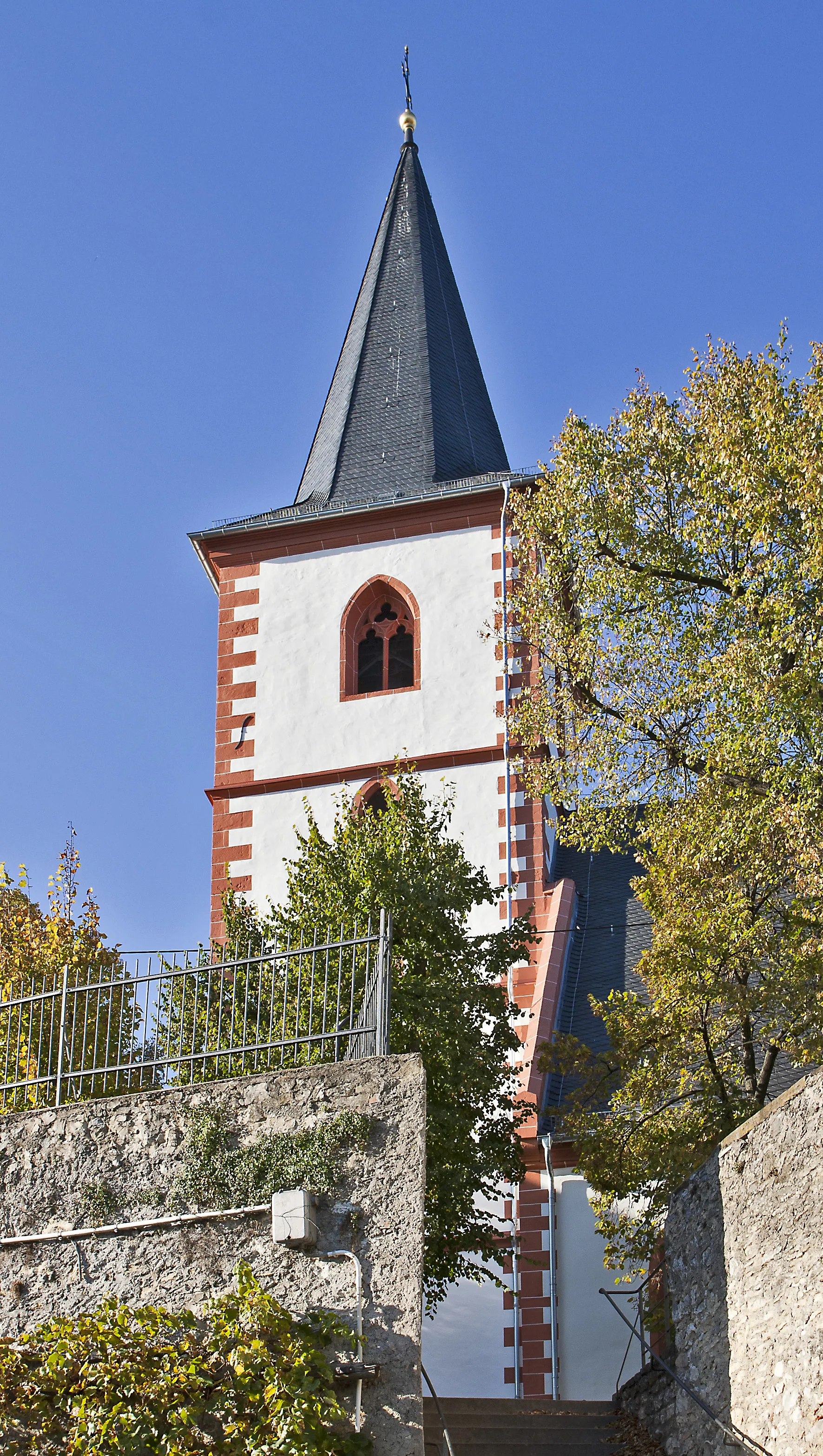 Photo showing: Westhofen, Evangelische Pfarrkirche, ehemals St. Peter und Paul