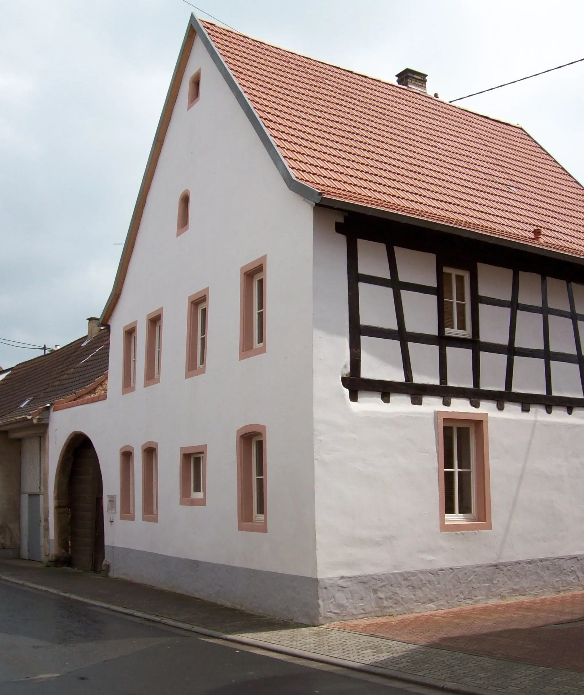 Photo showing: Historisches Haus in Wöllstein