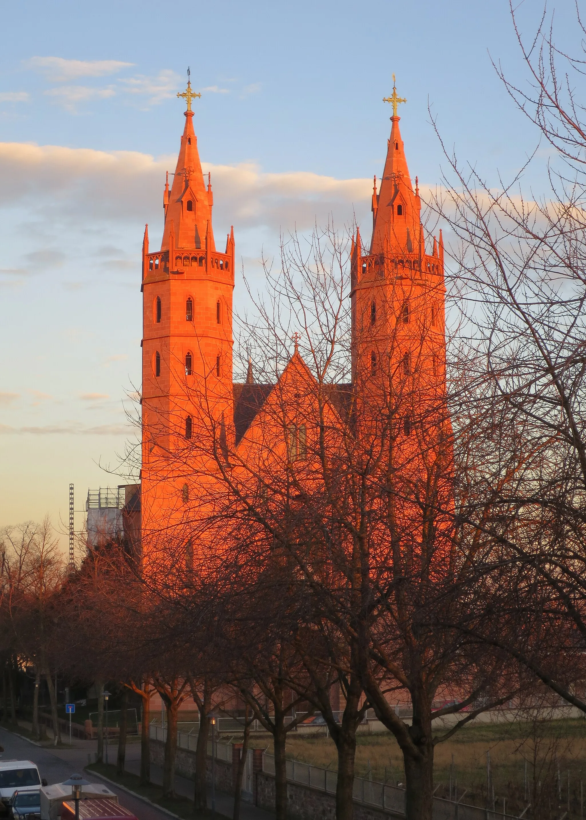 Photo showing: Liebfrauenkirche in Worms in Abendbeleuchtung