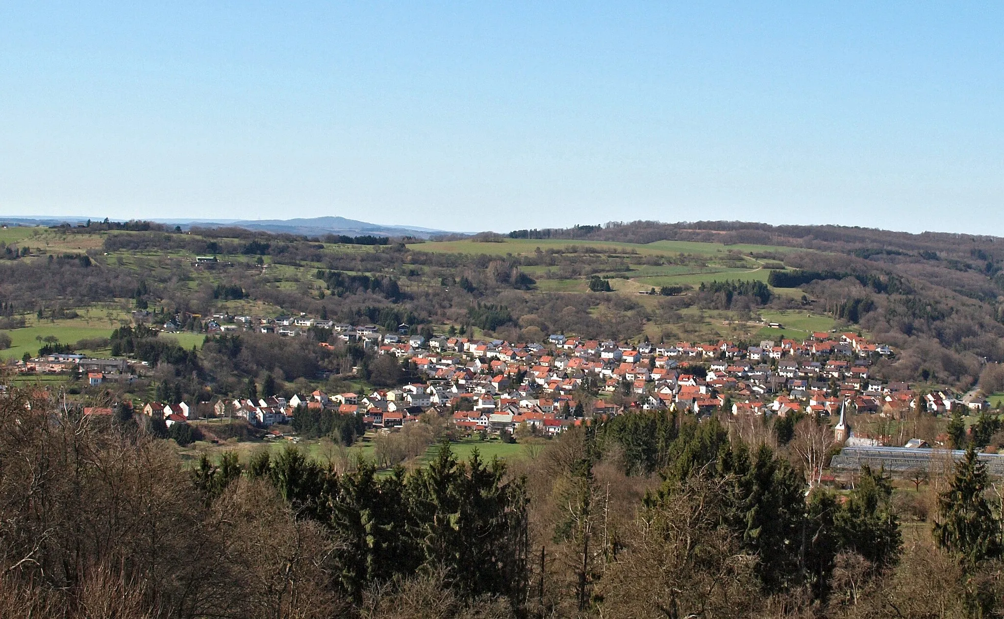 Photo showing: Blick auf Hangard vom Wasserberg bzw. Lichtenkopf in richtung Westen.