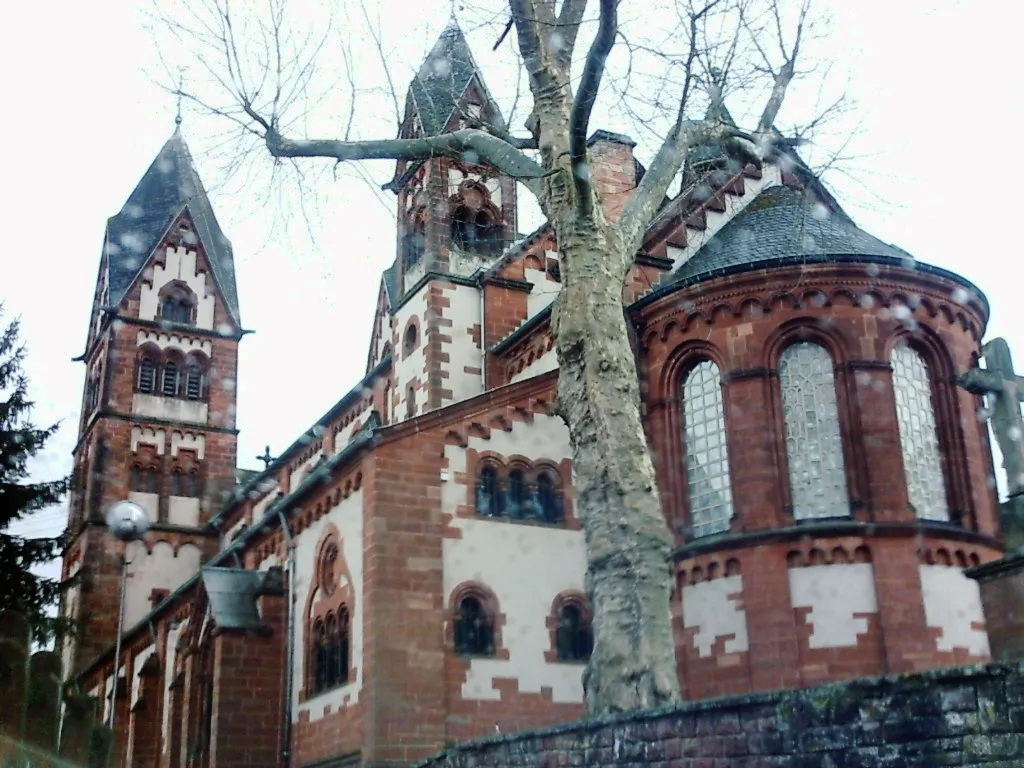 Photo showing: Kirche St. Lutwinus in Mettlach