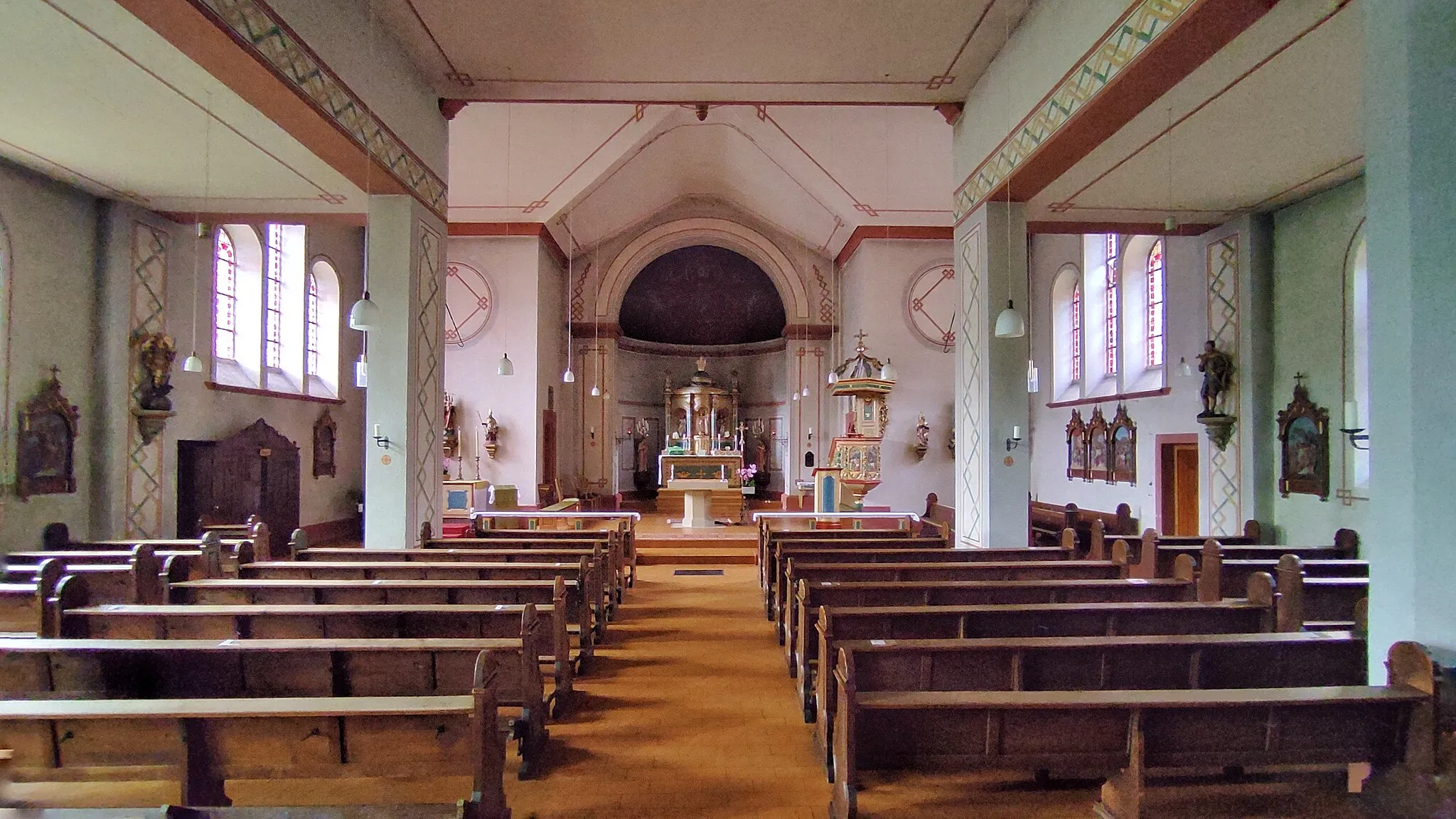 Photo showing: St. Antonius (Kirchengebäude in Saarhölzbach)