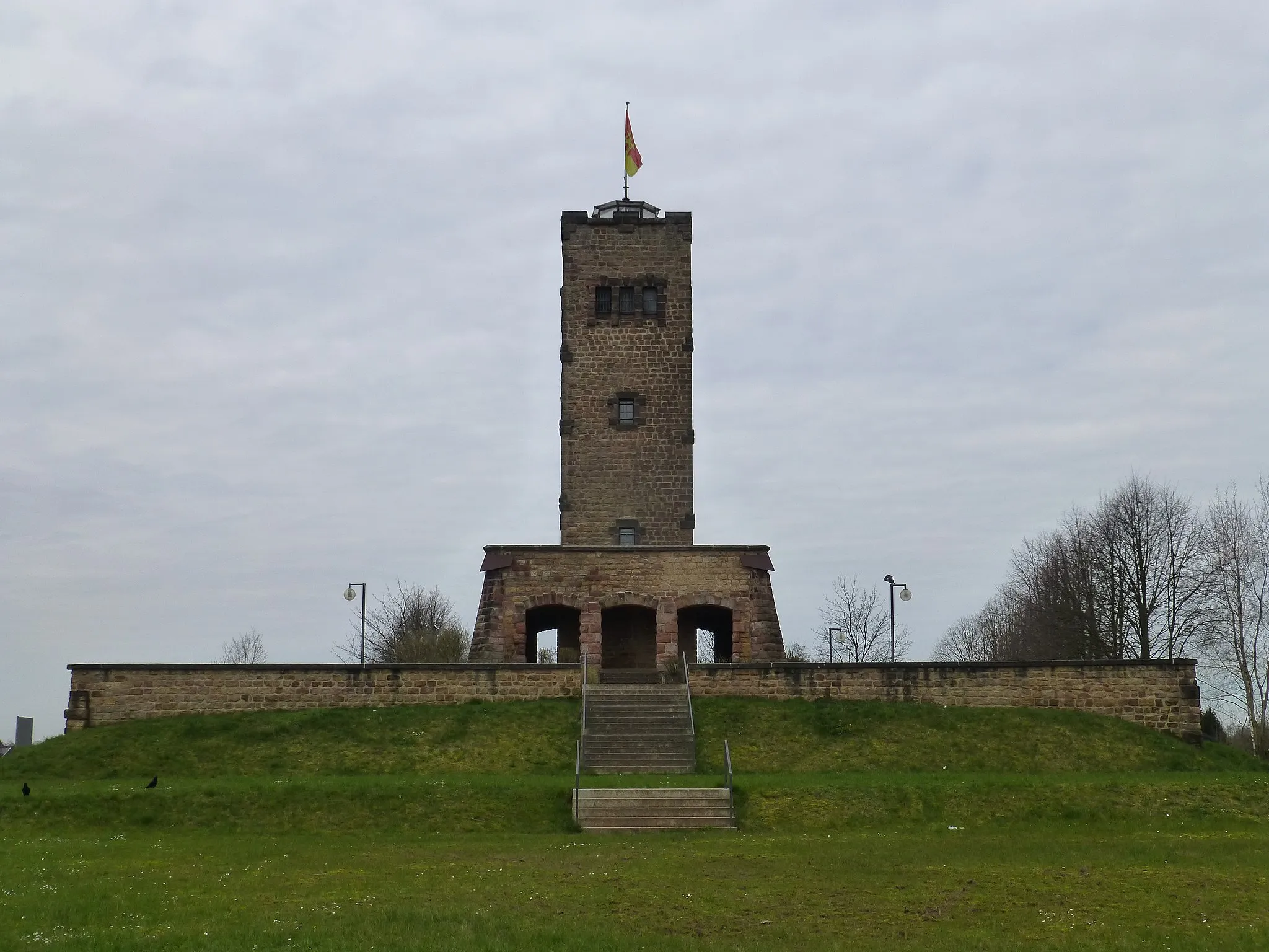 Photo showing: Galgenbergturm in Spiesen; Ansicht von Osten