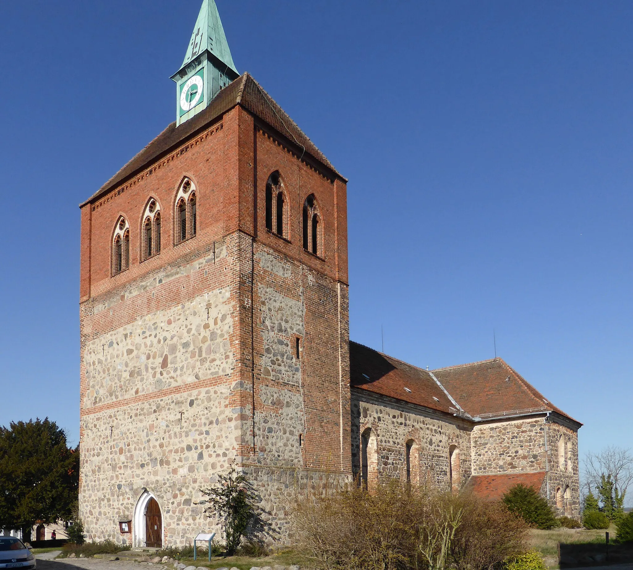 Photo showing: Evangelische St.-Georg-Kirche in Arneburg.