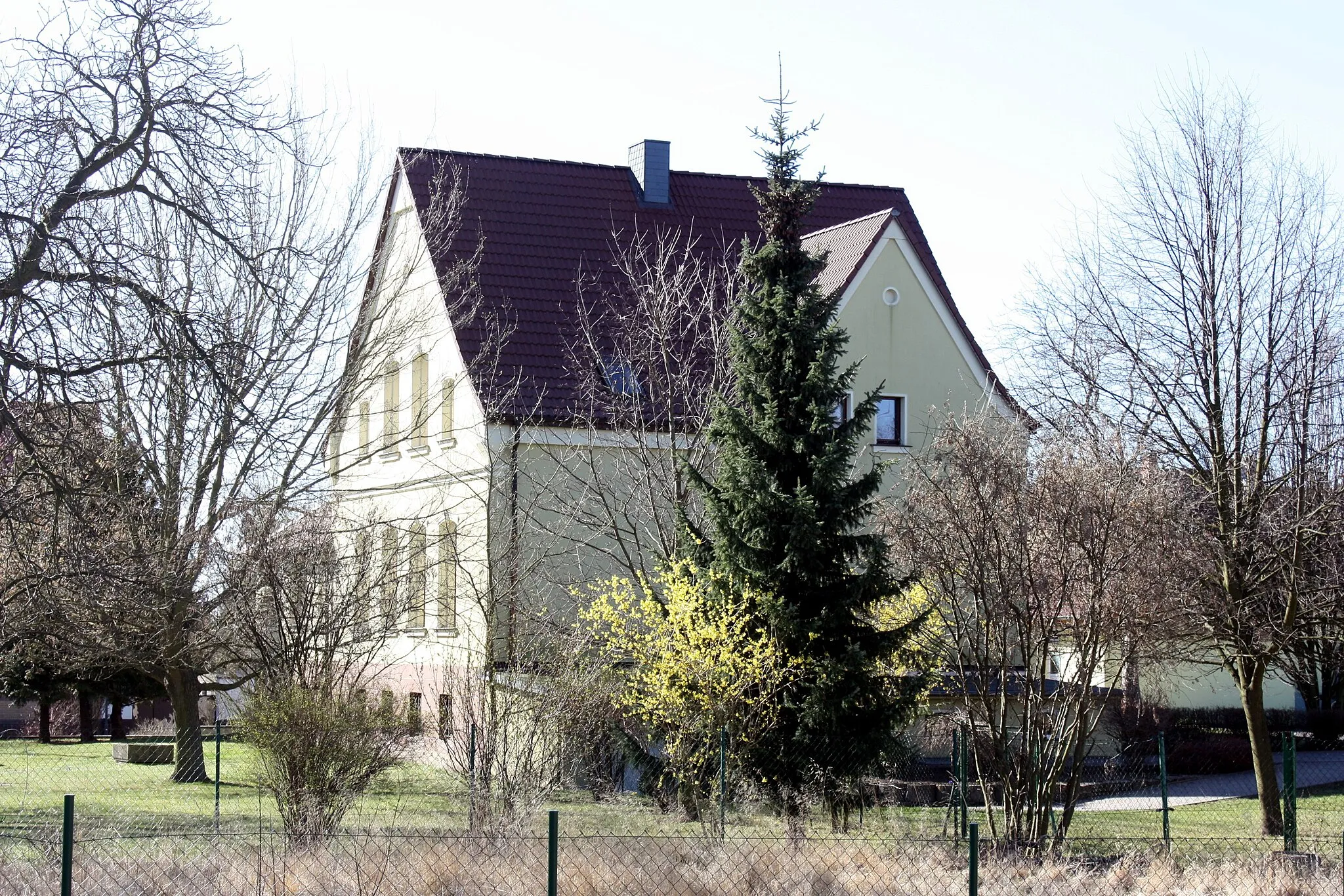Photo showing: Benndorf (Mansfelder Land), house 1 Chausseestraße