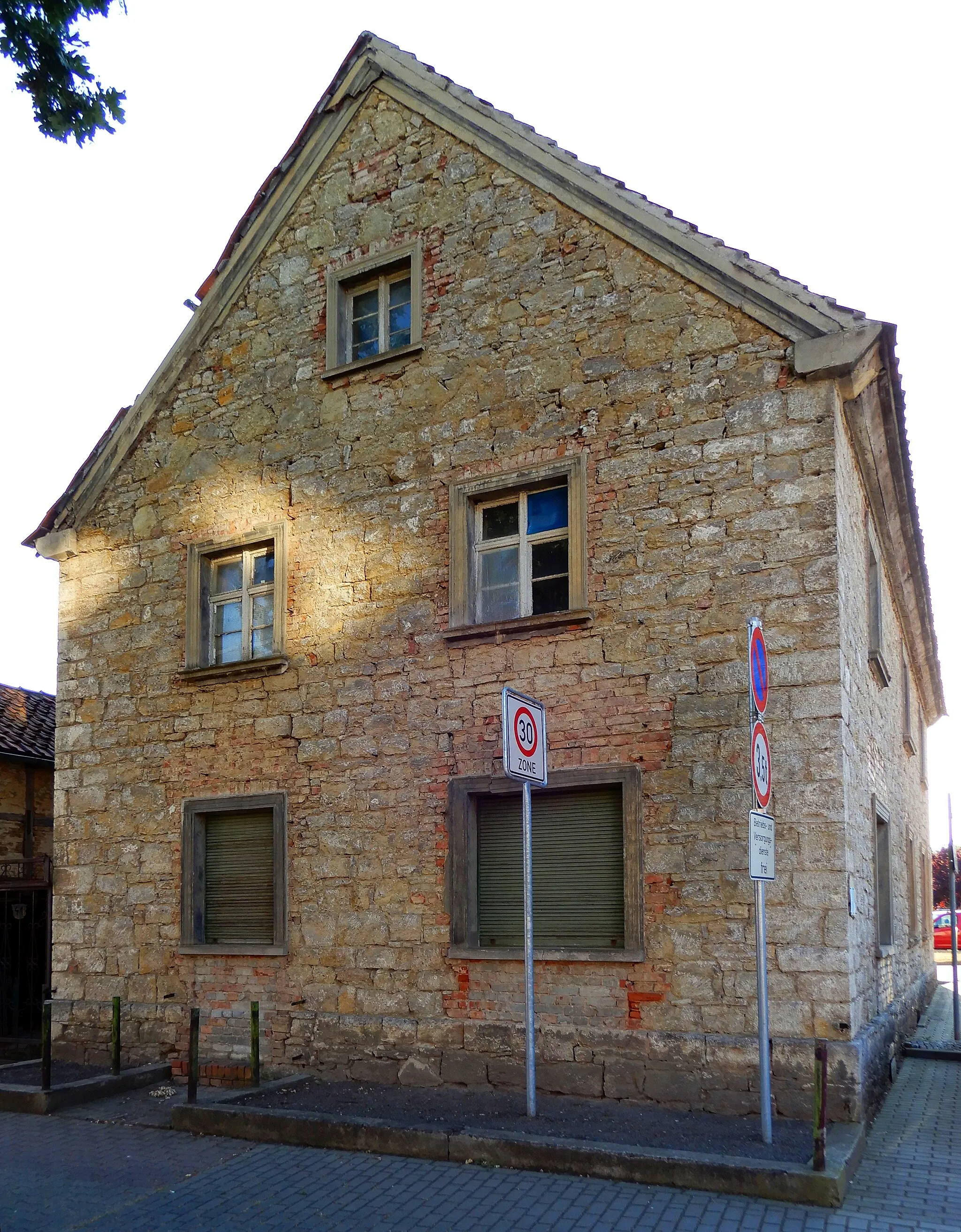 Photo showing: Gatersleben, Lange Straße 41