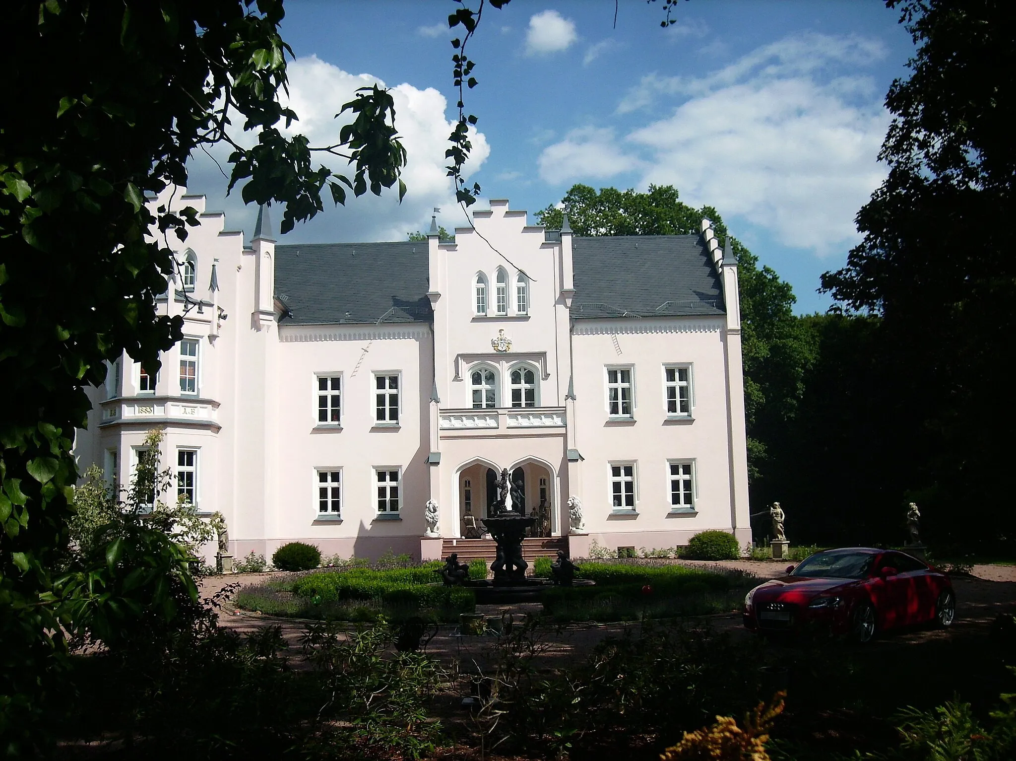 Photo showing: Schköna Castle (Gräfenhainichen, Wittenberg district, Saxony-Anhalt)