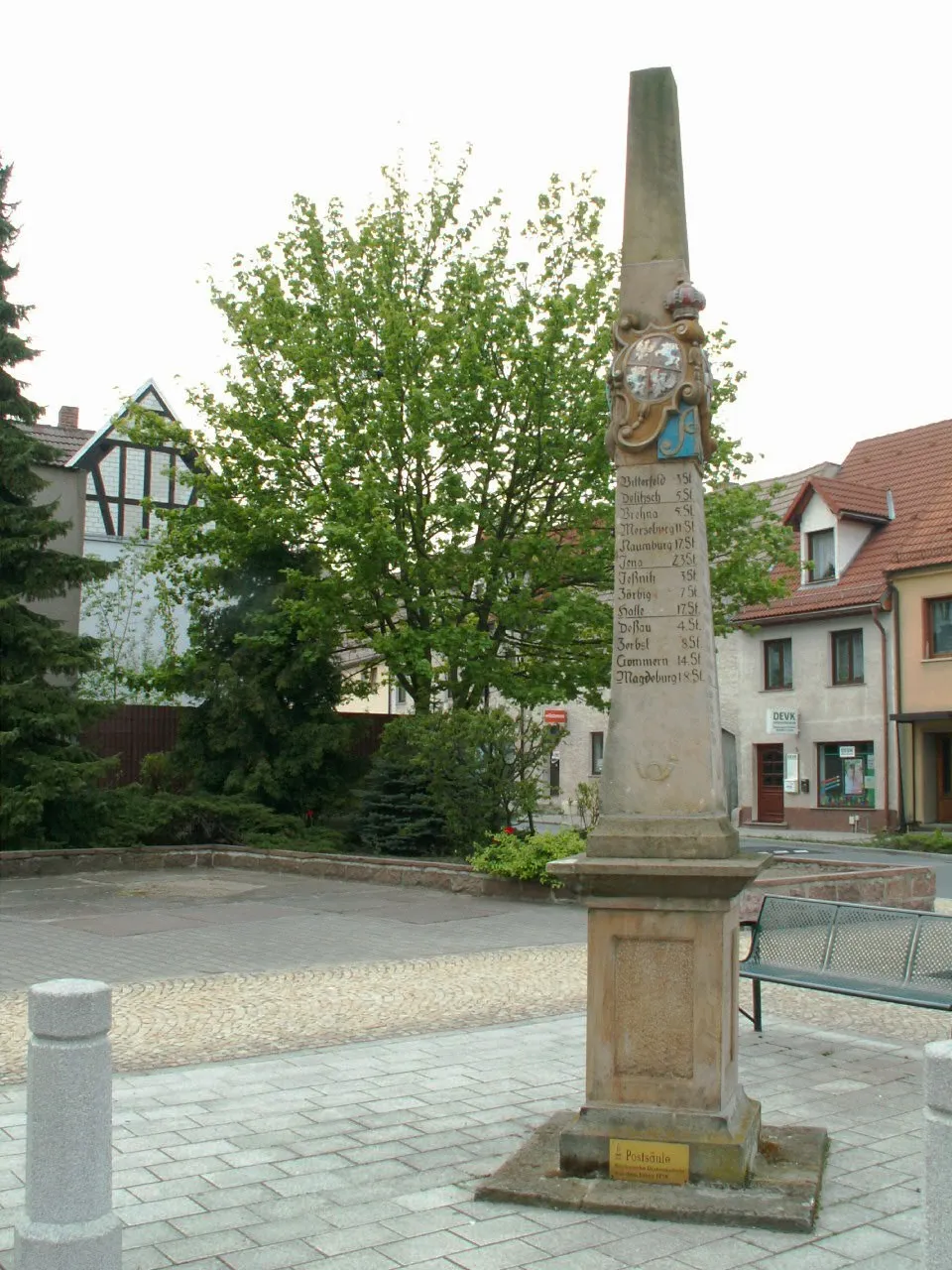 Photo showing: Distanzsäule von 1728