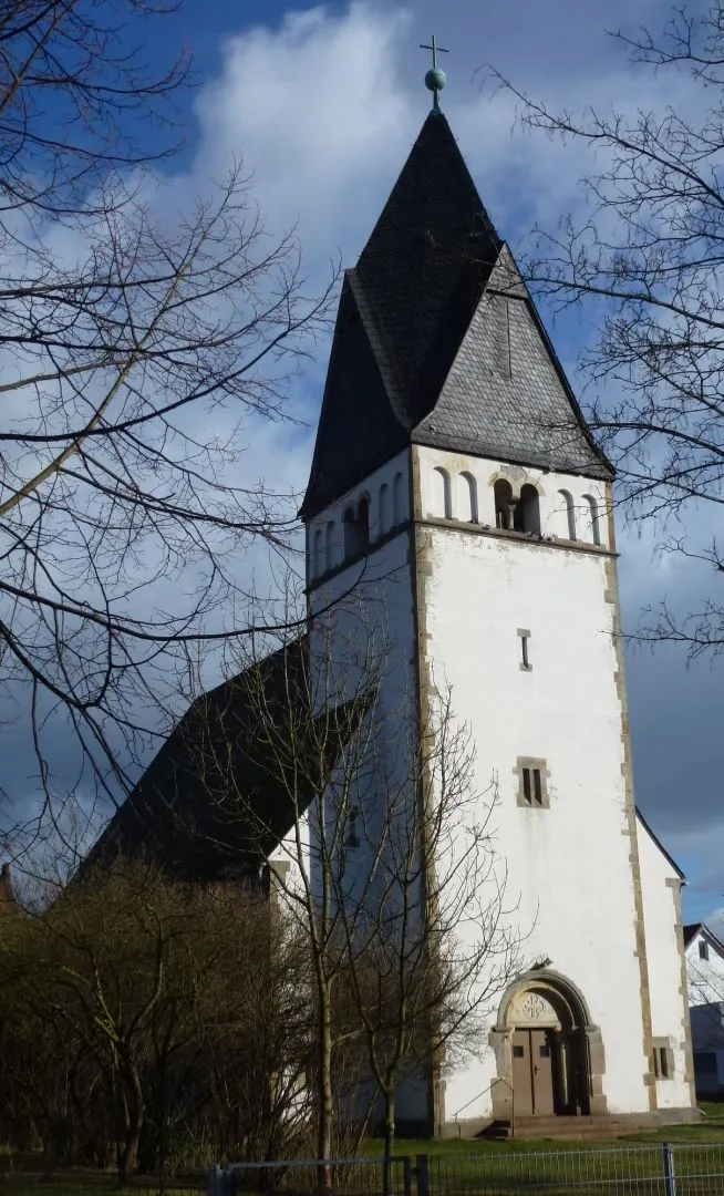 Photo showing: Evangelische Kirche in Greppin