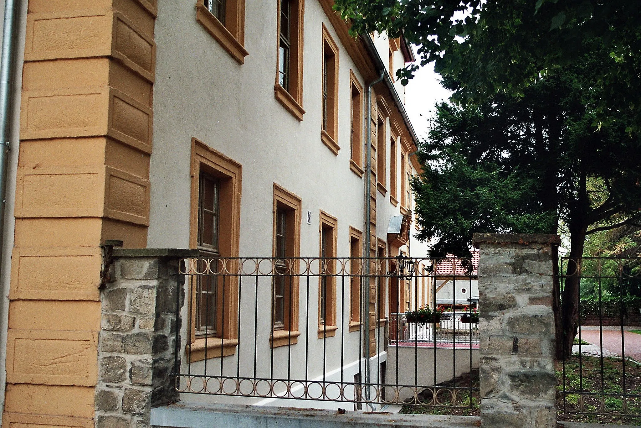 Photo showing: This is a picture of the Saxony-Anhalt Kulturdenkmal (cultural heritage monument) with the ID