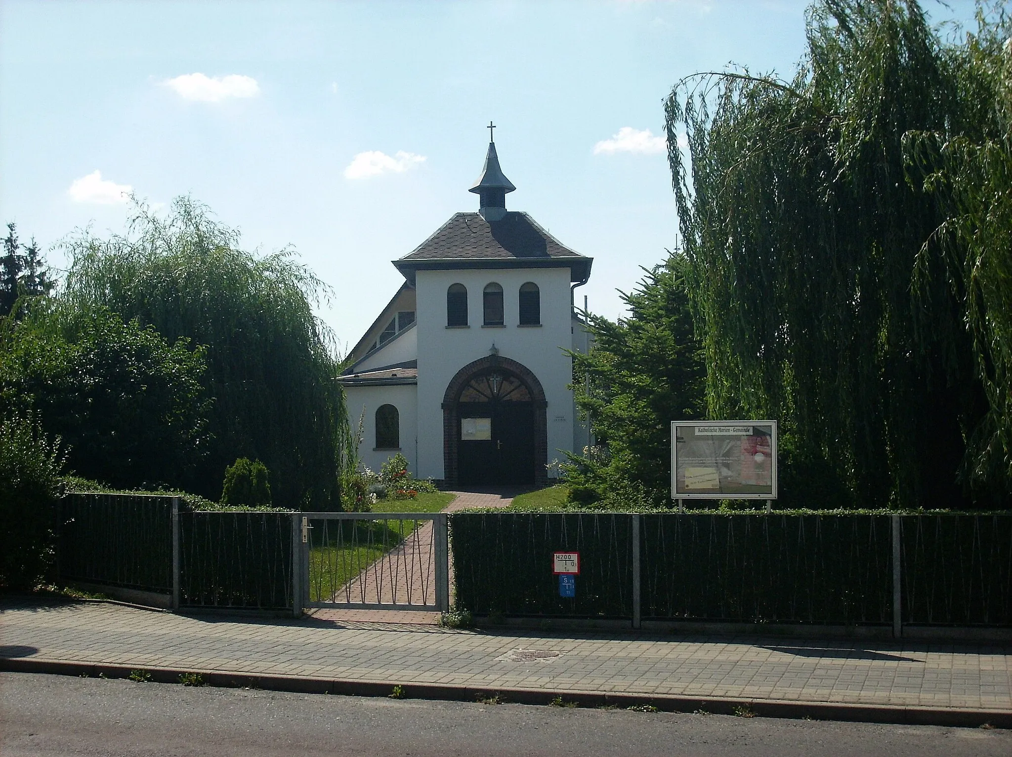 Photo showing: Roman Catholic St. Mary Church in Hohenmölsen (district of Burgenlandkreis, Saxony-Anhalt)