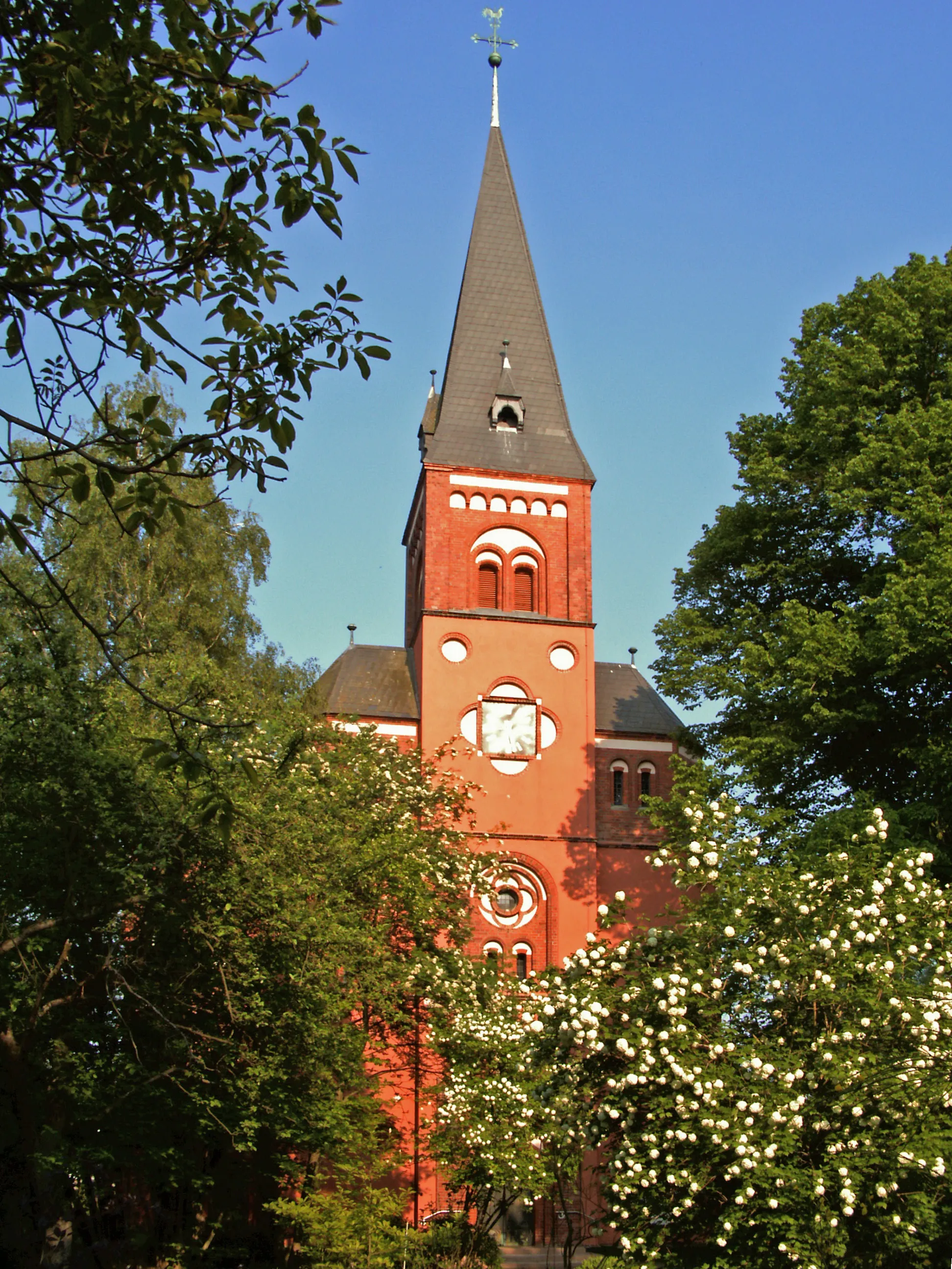 Photo showing: Katholische Kirche St. Josef und St. Augustinus in Hötensleben, Landkreis Börde