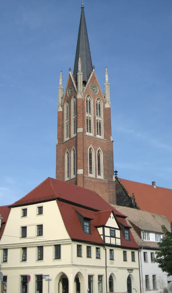Photo showing: church tower of Kemberg, Germany