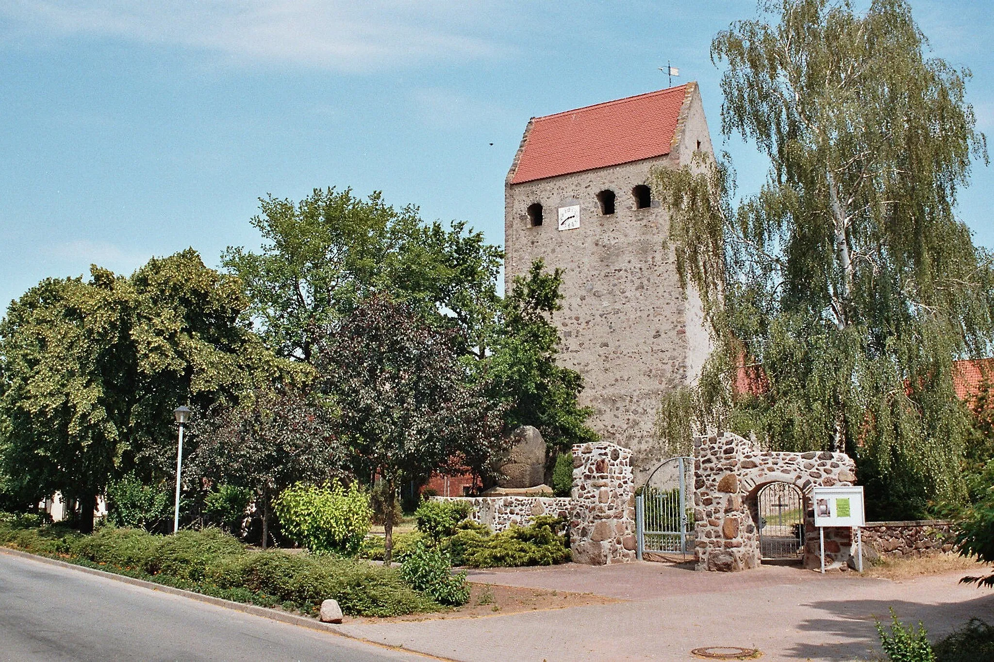 Photo showing: Körbelitz (Möser), the village church