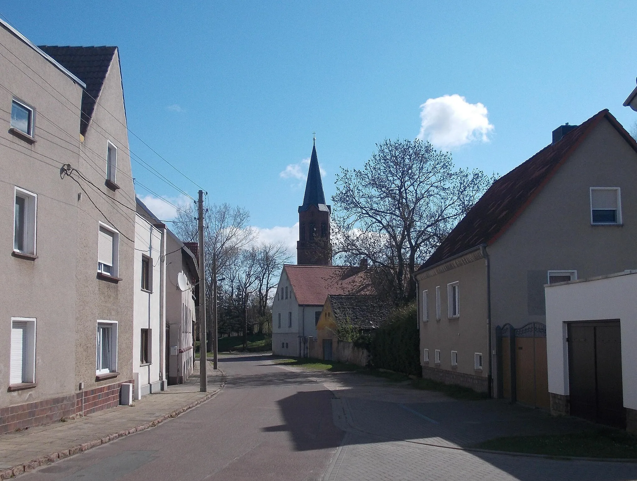 Photo showing: Walter-Rathenau-Strasse in Osternienburg (Gemeinde Osternienburger Land)