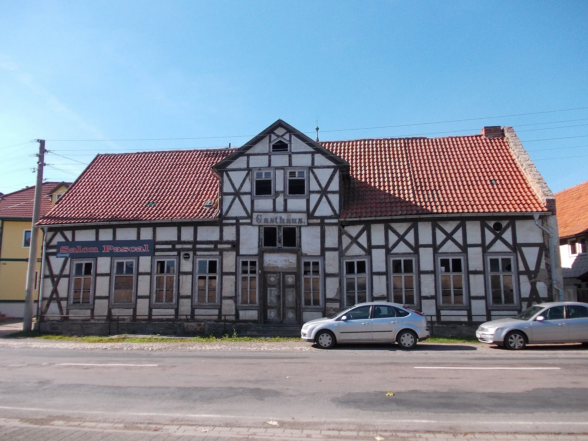 Photo showing: Former inn in Rottleberode (Südharz, Mansfeld-Südharz district, Saxony-Anhalt)