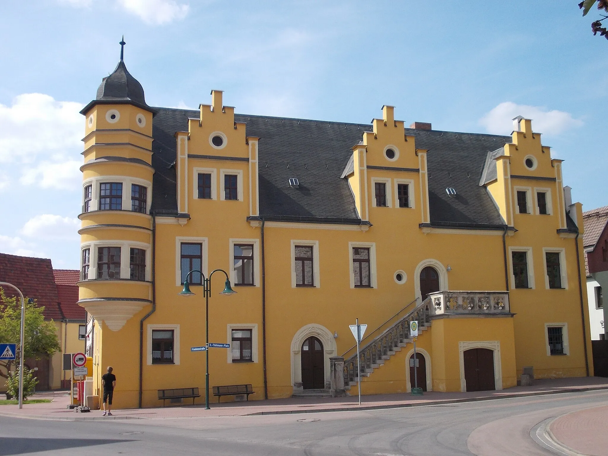 Photo showing: Town hall of Sandersleben/Anhalt (Arnstein, district of Mansfeld-Südharz, Saxony-Anhalt)