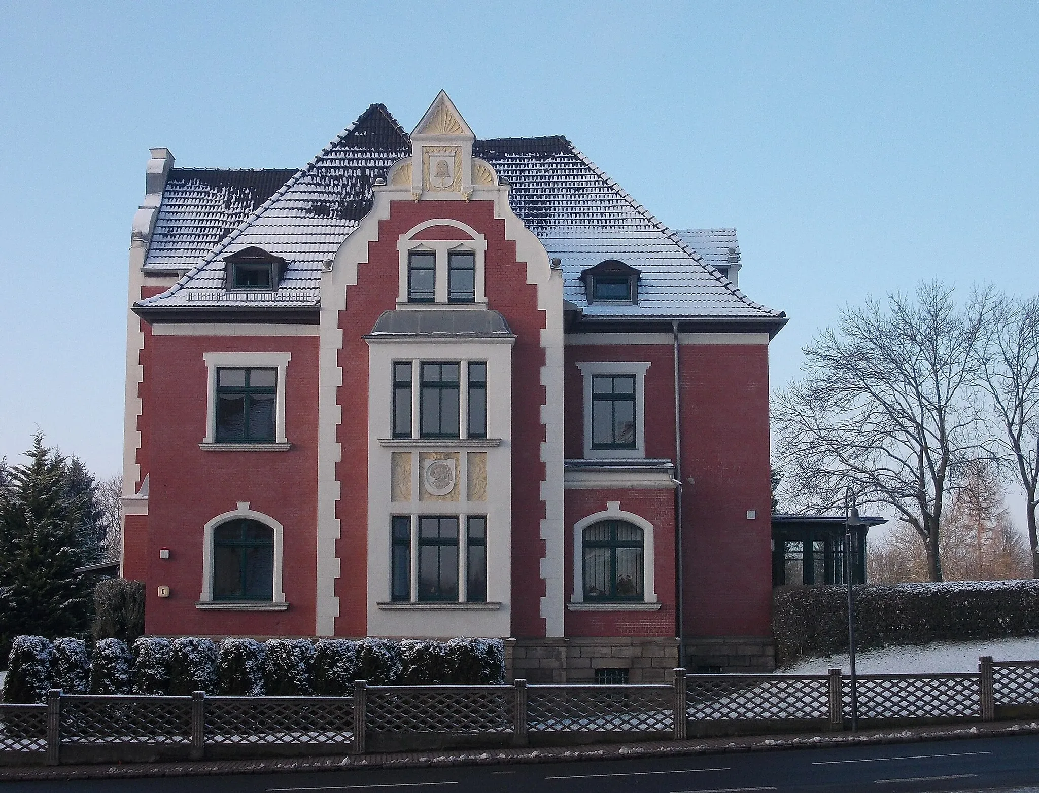 Photo showing: No. 6, Weissenfelser Strasse in Theißen (Zeitz, district: Burgenlandkreis, Saxony-Anhalt)