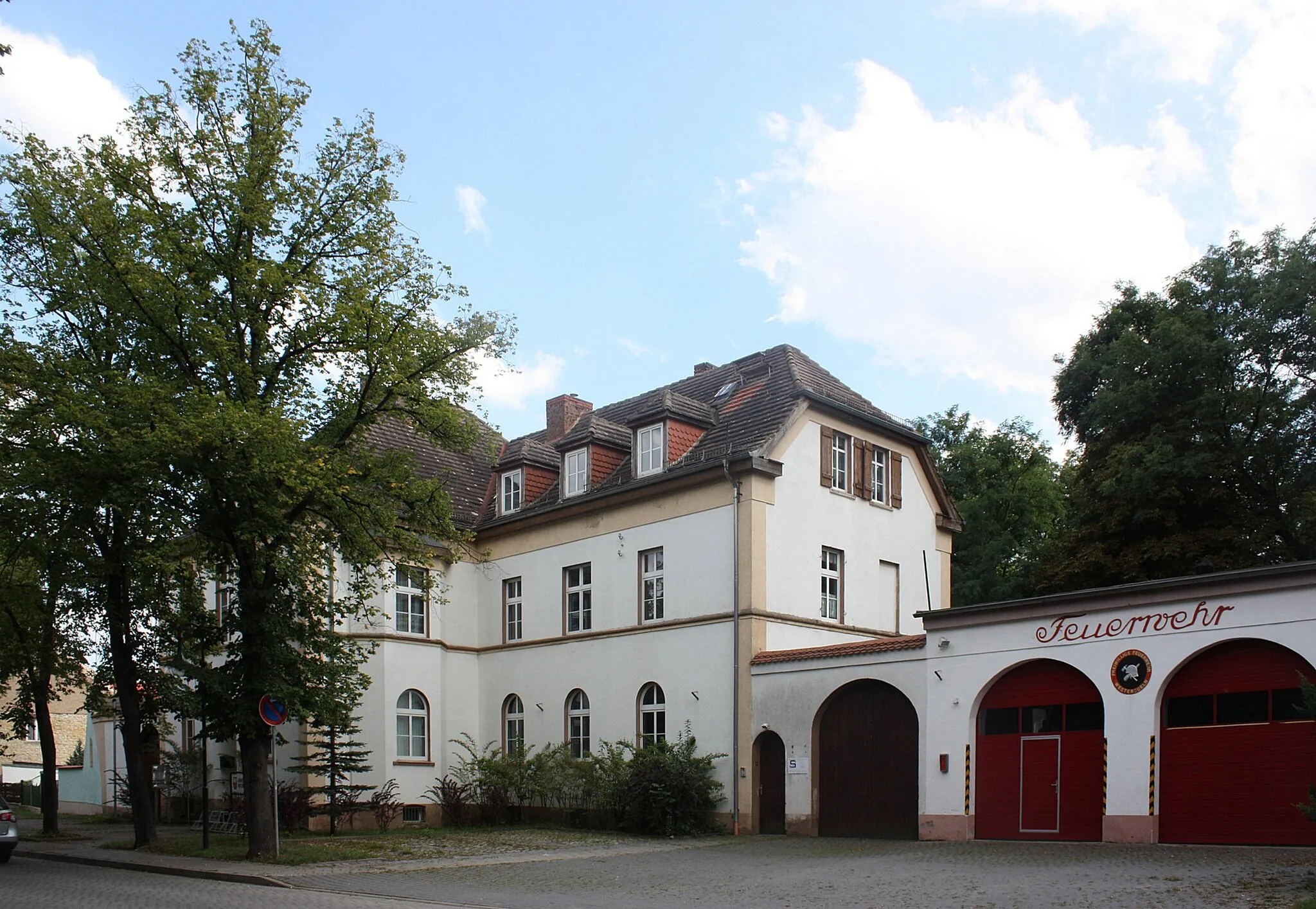 Photo showing: Westeregeln, the town hall