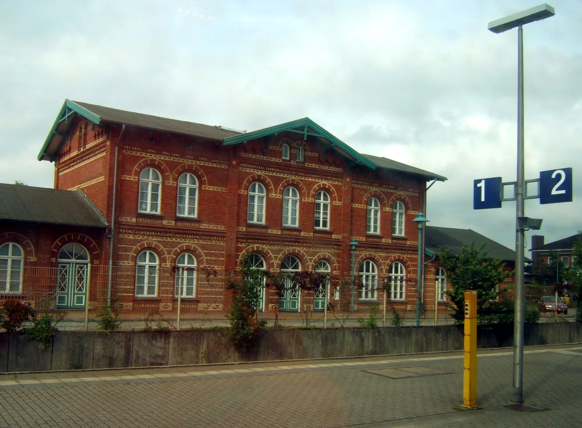 Photo showing: train station in Bredstedt, Nordfriesland, Schleswig-Holstein, Germany