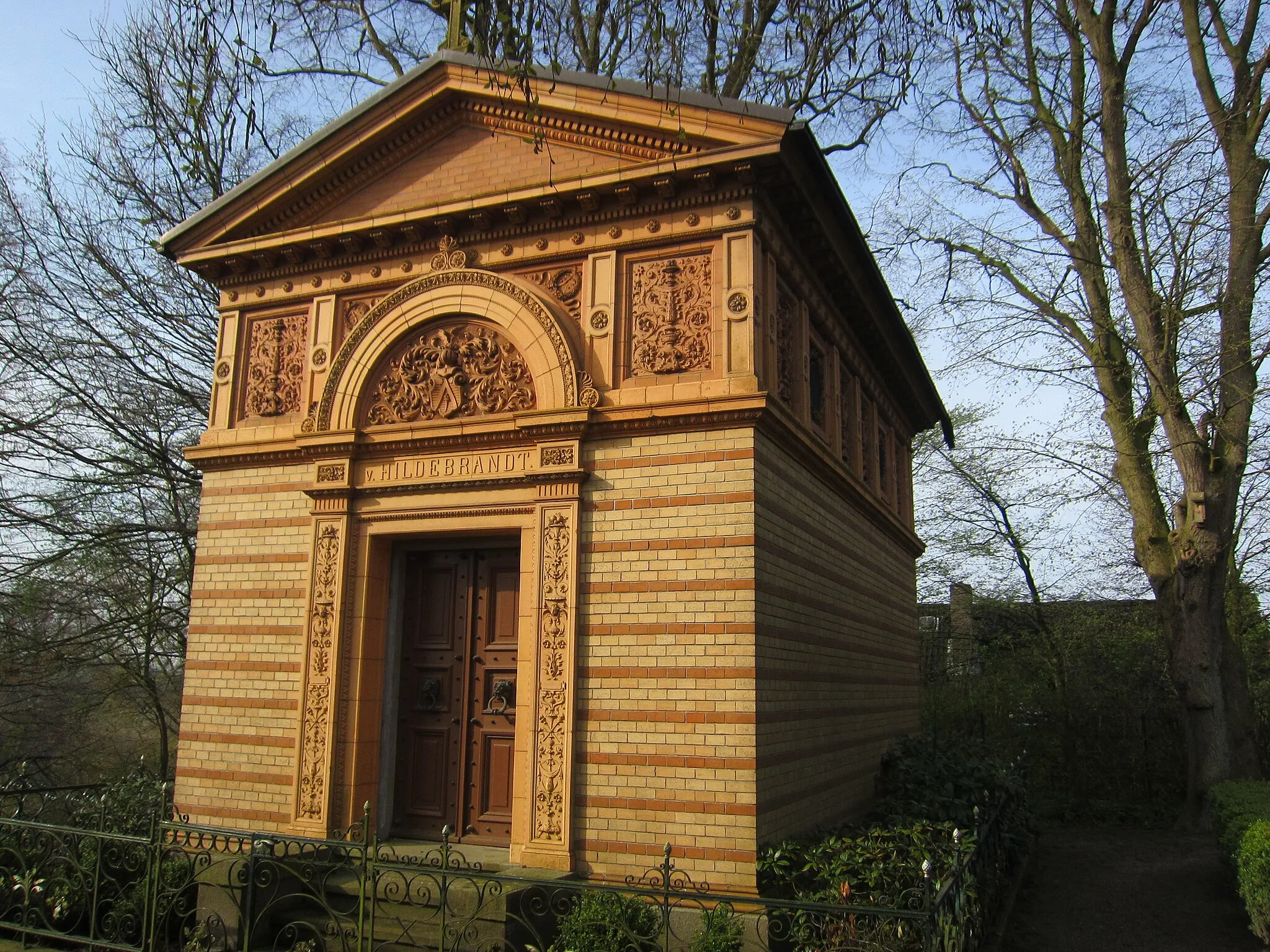 Photo showing: Mausoleum in Dänischenhagen