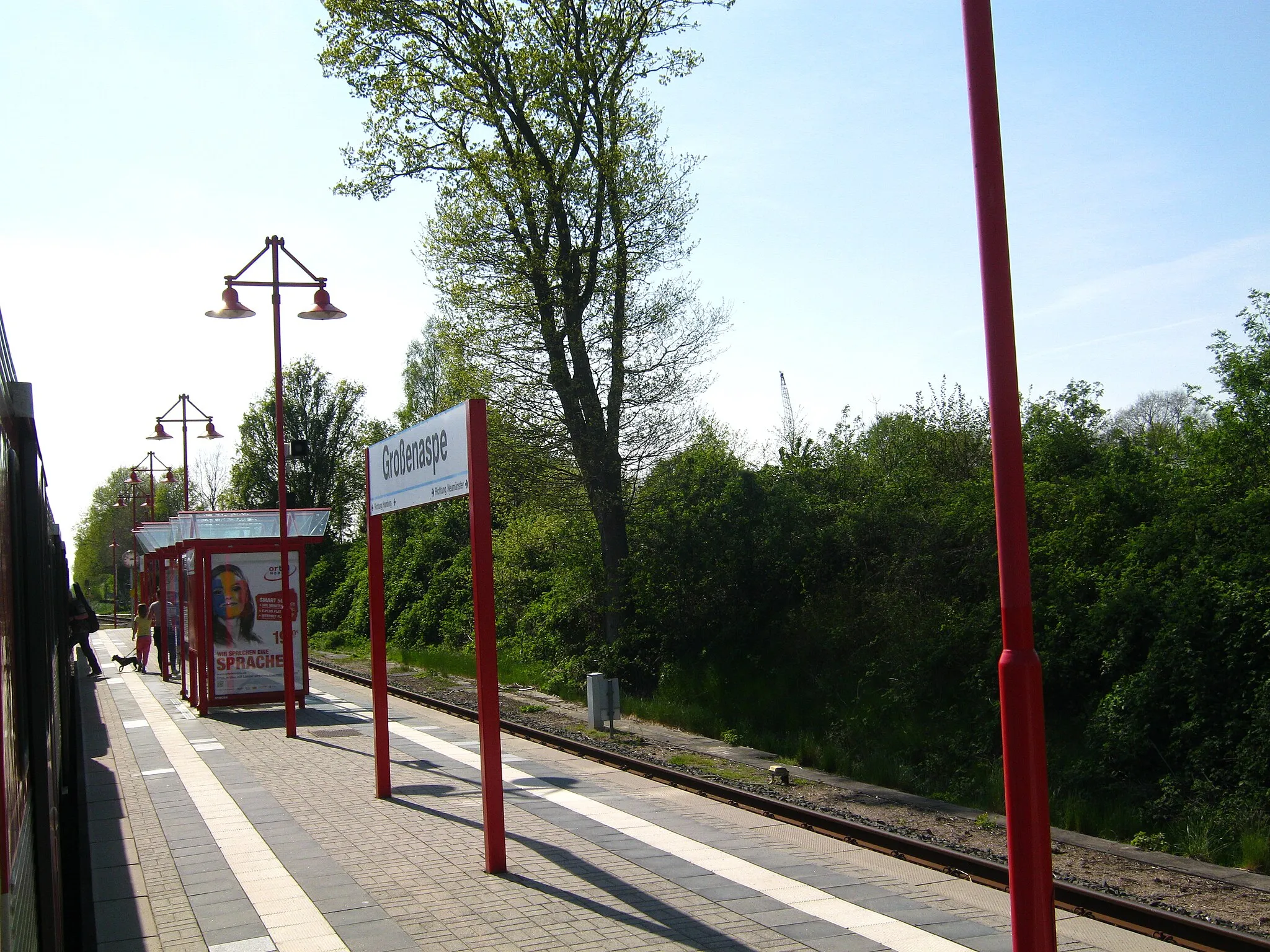 Photo showing: AKN Eisenbahn Station Großenaspe.