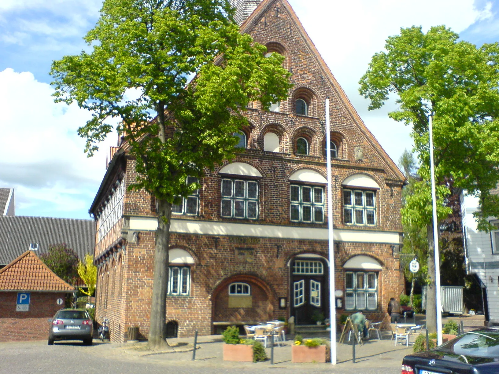 Photo showing: Kremper Rathaus