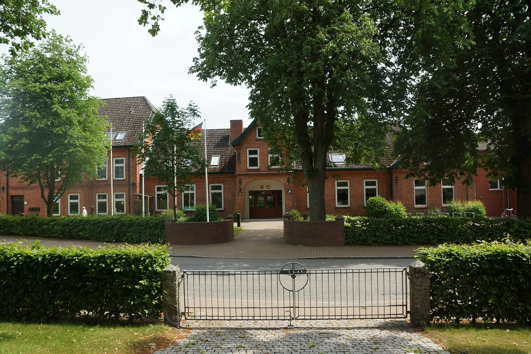 Photo showing: Tremsbüttel, Germany: Town hall