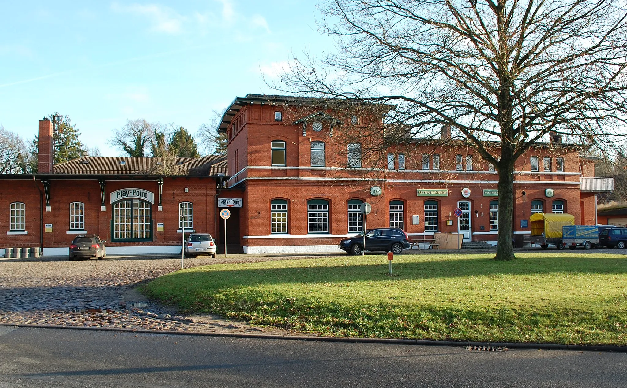 Photo showing: Alter Bahnhof