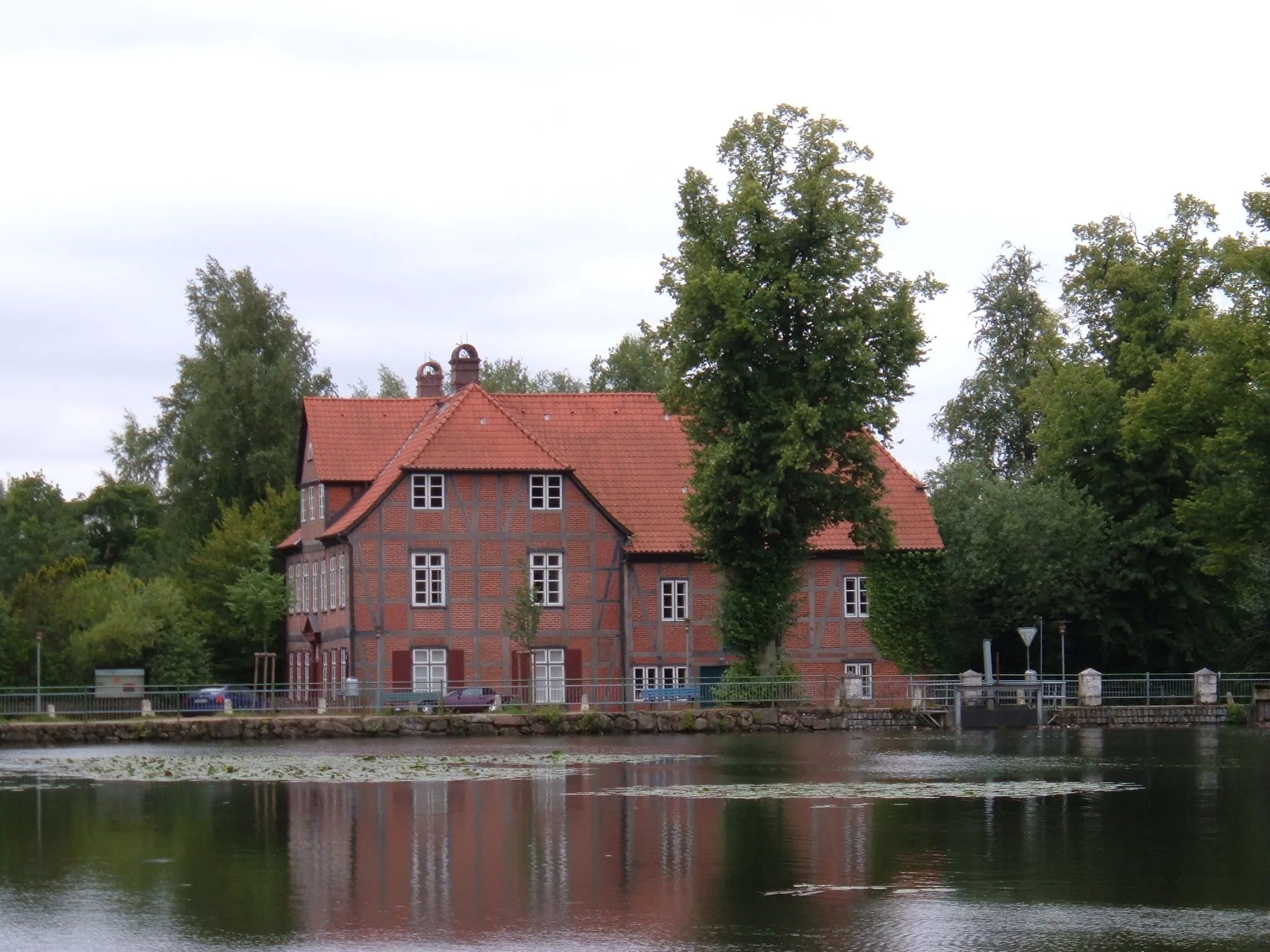 Photo showing: Historic water mill from 1701 in Trittau, Germany